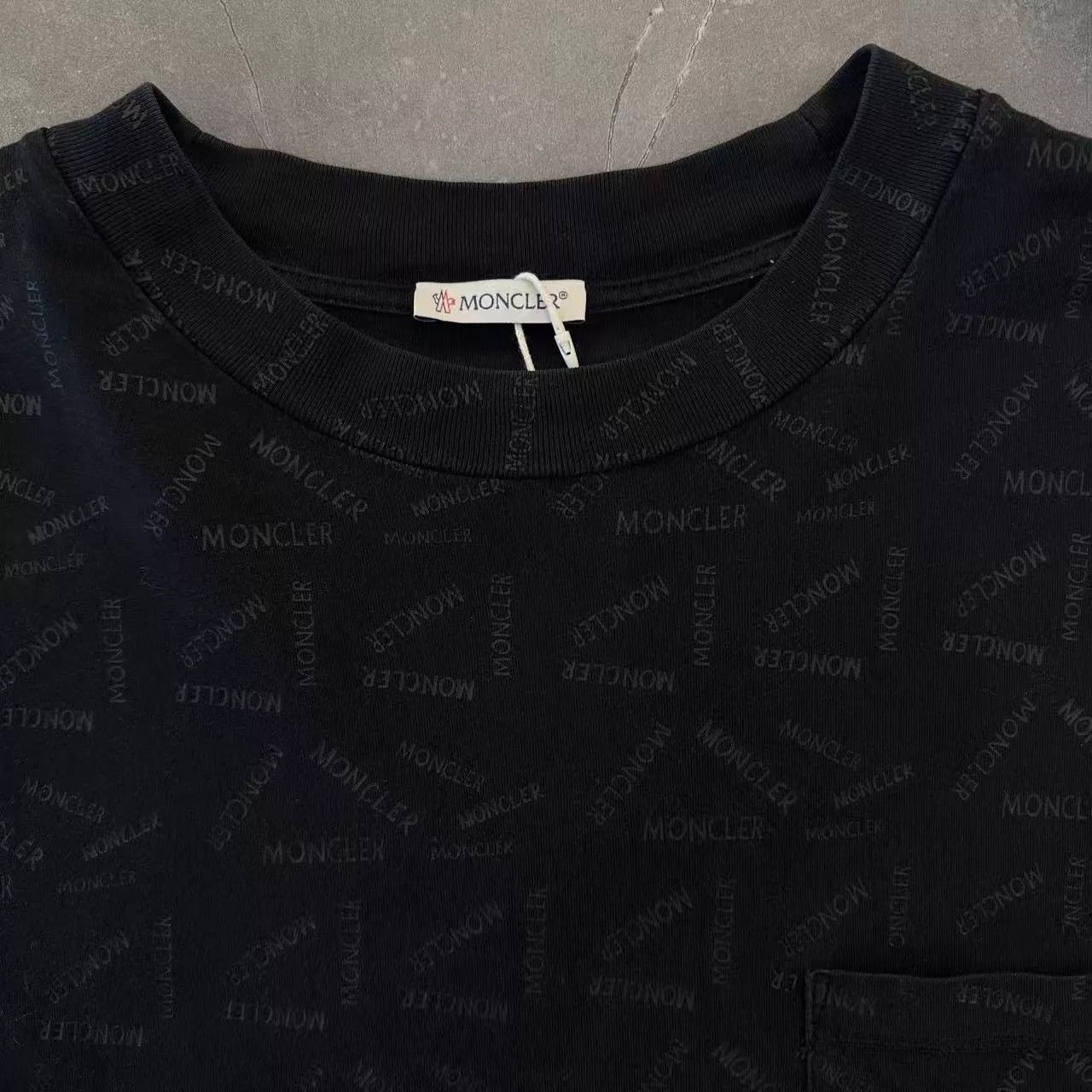 Moncler Moncler All Over Logo Short Sleeve T-shirt XL Size XL / US 12-14 / IT 48-50 - 3 Thumbnail