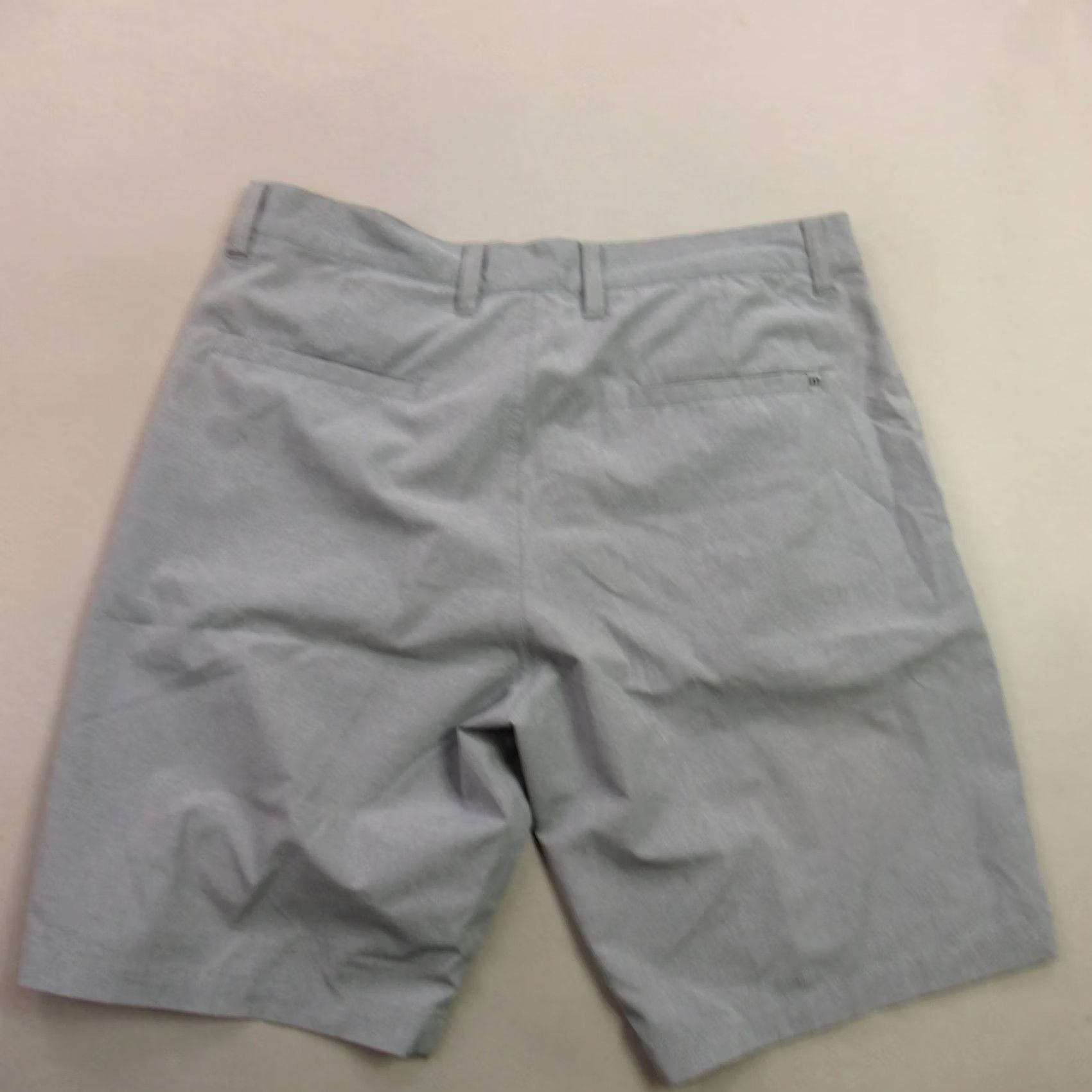 TravisMathew Travis Mathew Chino Shorts Mens 34 Gray Lightweight Casual Pockets Button Size US 34 / EU 50 - 4 Thumbnail