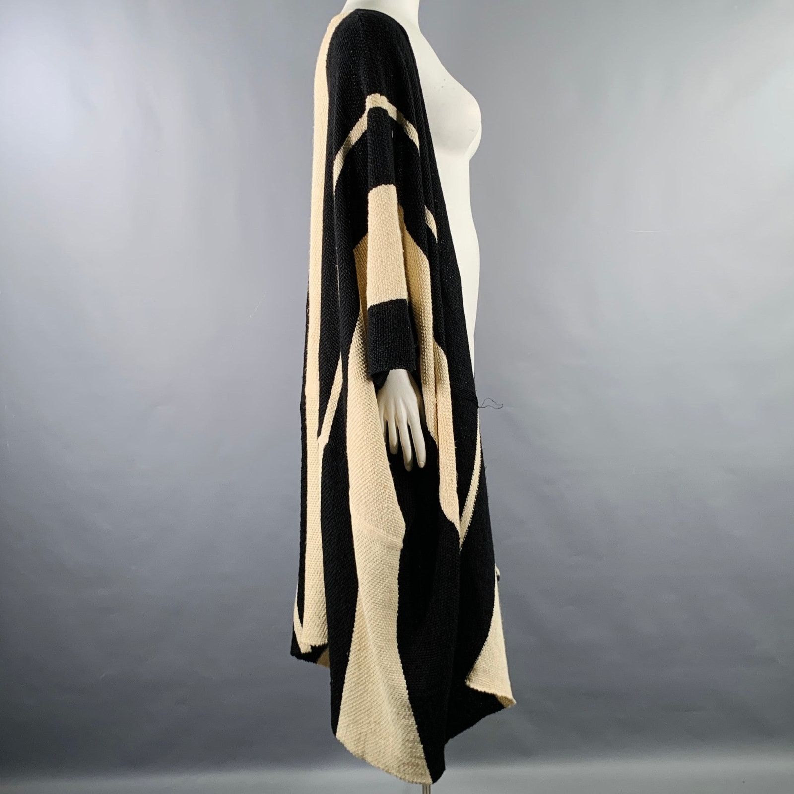 Ralph Lauren Size M/L Black Beige Linen Silk Color Block Cardigan Size M / US 6-8 / IT 42-44 - 2 Thumbnail