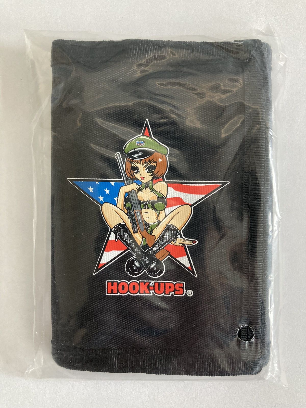 Hook-Ups HOOK UPS SKATEBOARD WALLET ARMY SOLDIER GIRL VINTAGE 90S Y2K Size ONE SIZE - 1 Thumbnail