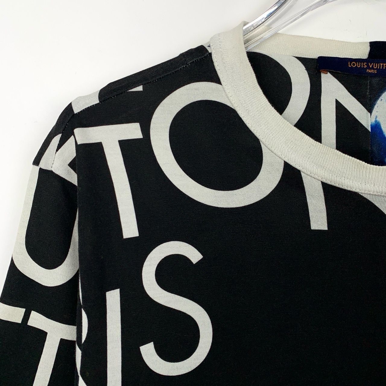 Louis Vuitton Louis Vuitton Logo and Planet Print Cotton Short-Sleeve T-Sh Size US S / EU 44-46 / 1 - 7 Thumbnail