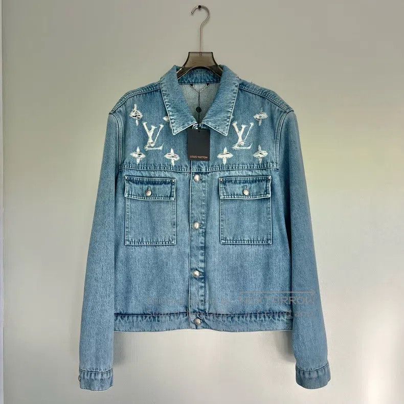 Louis Vuitton Louis Vuitton size 60 SS25 black logo denim jacket Size US XXL / EU 58 / 5 - 1 Thumbnail