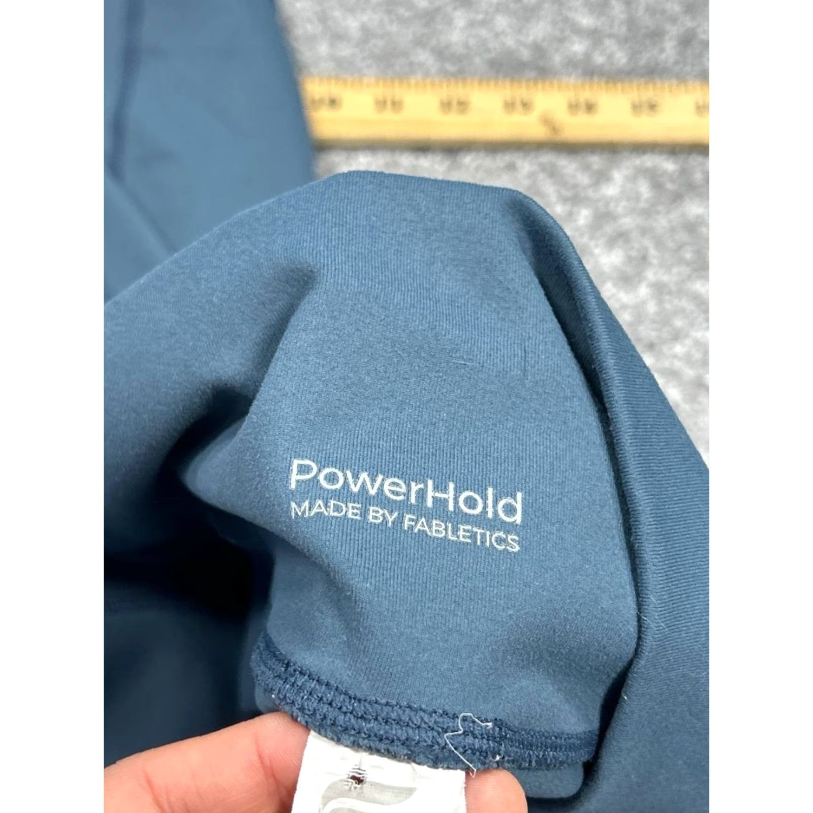 Fabletics Fabletics Leggings Womens Small Powerhold Blue Compression Pockets Crop - Athletic Activewear Sport Athleisure Pockets Size 28" / US 6 / IT 42 - 6 Thumbnail