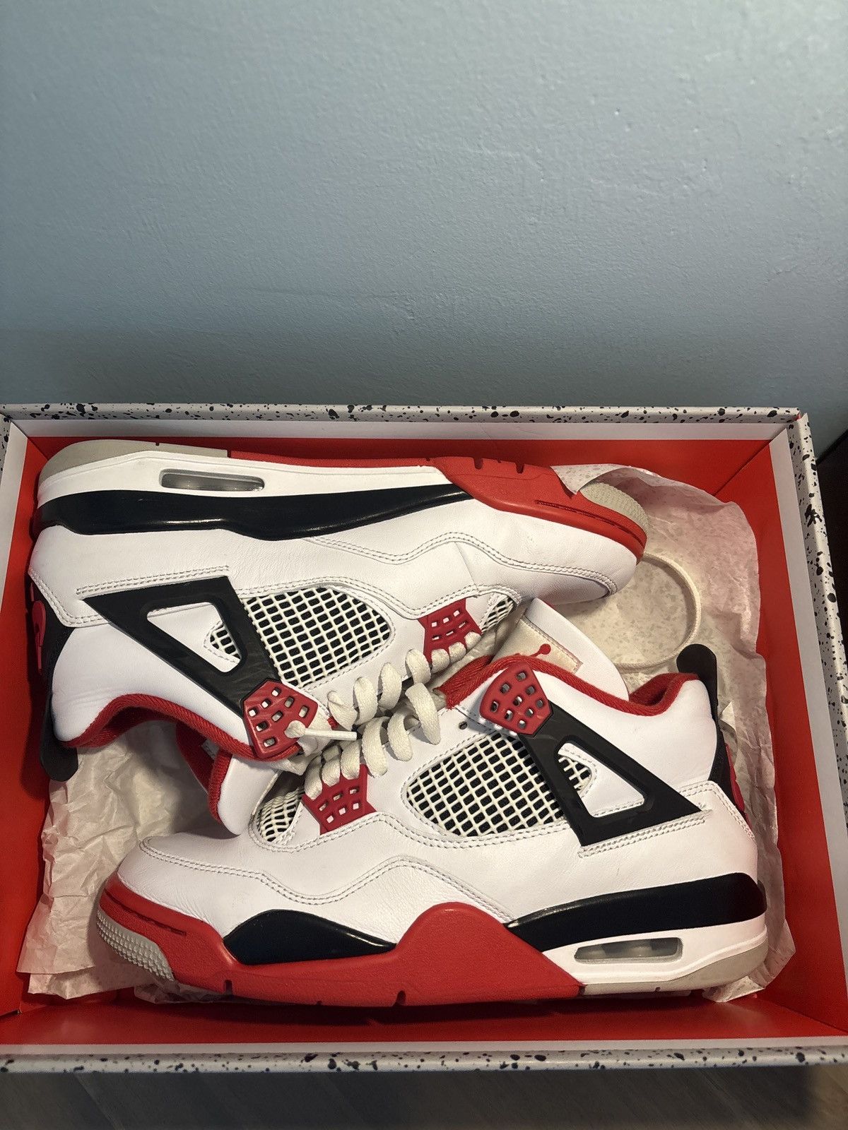 Air Jordan 4 Retro Fire Red (2020)