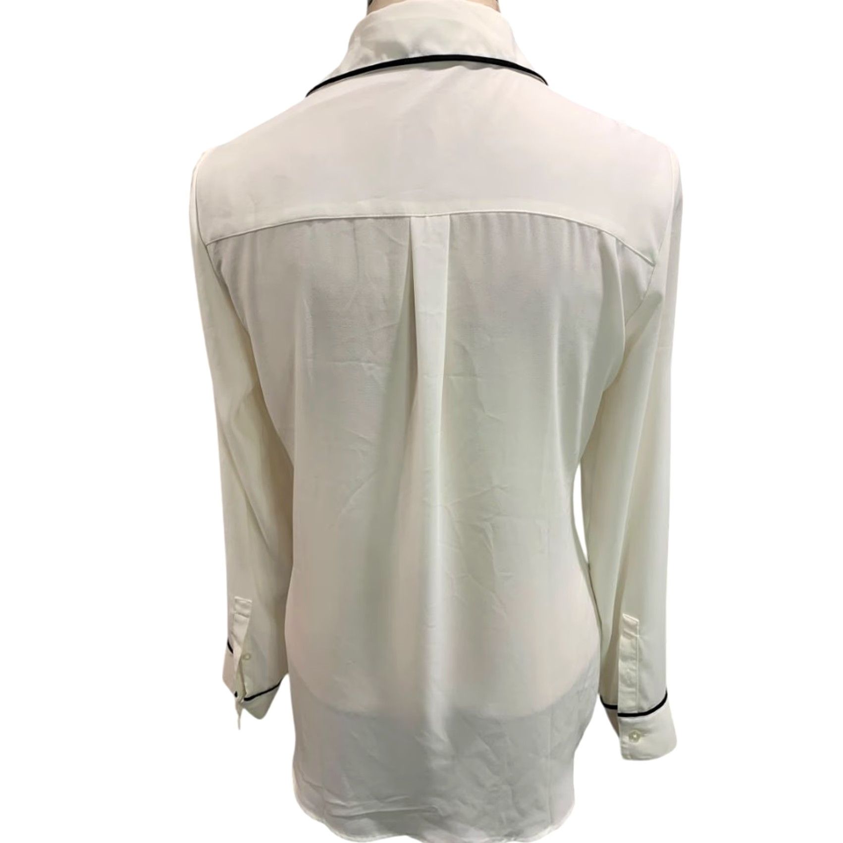 Express VINTAGE? (no) Express Shirt Womens The Portofino Ivory Blouse Size M Medium Sheer White Size M / US 6-8 / IT 42-44 - 4 Thumbnail