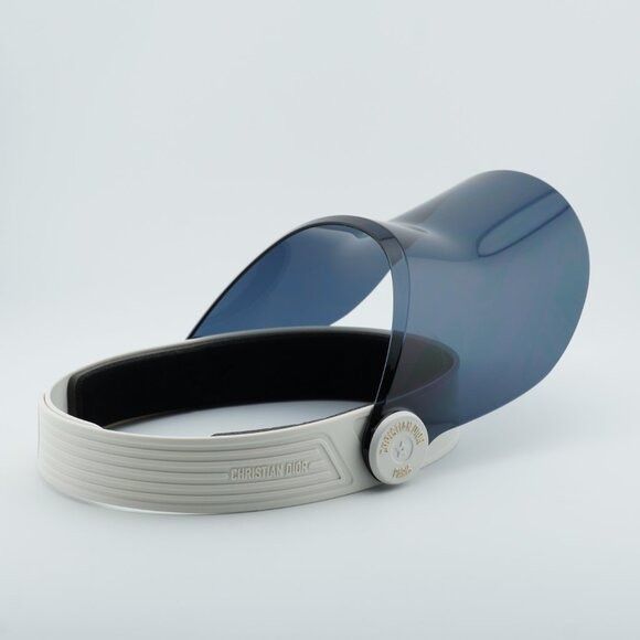 Dior Dior DIORPACIFIC V1U 96B0 Sunglasses White Geometric Frame Size ONE SIZE - 9 Thumbnail