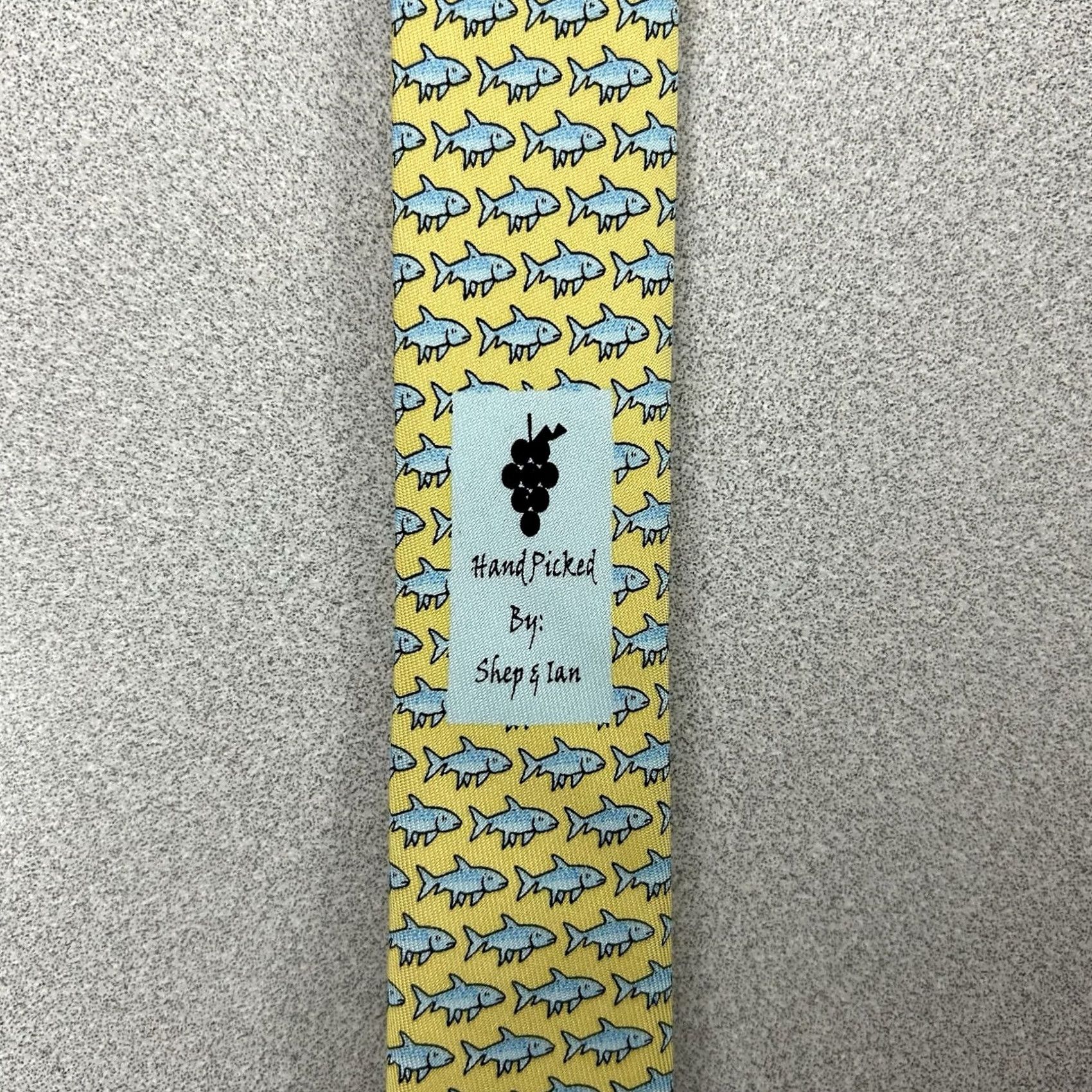 Vineyard Vines Vineyard Vines Bonefish Fish Yellow Necktie 100% Silk Hand Picked Tie Men's 64” Size ONE SIZE - 5 Thumbnail