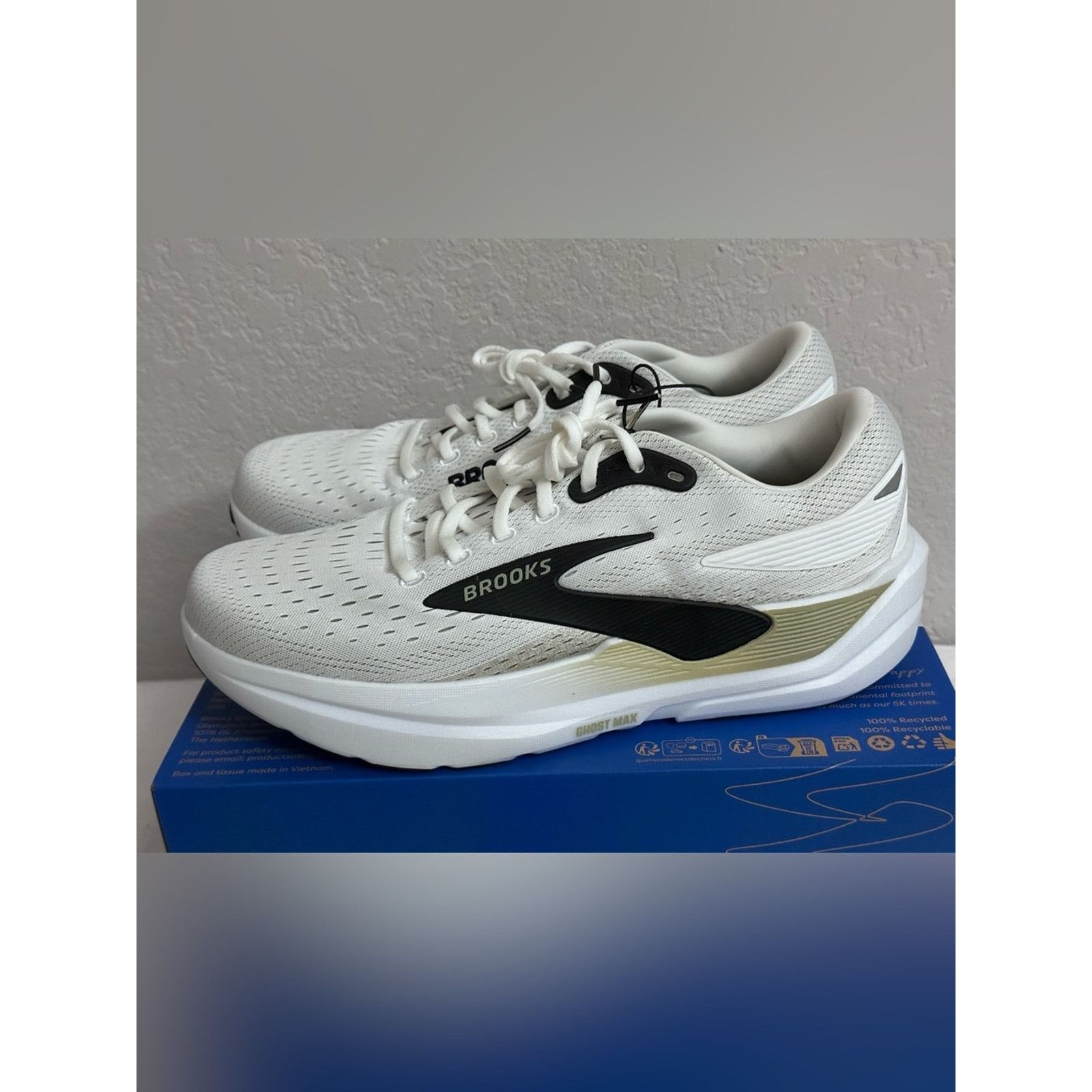 Brooks Brooks Men Ghost Max 3 Running Shoes Size 11.5 Bright White Size US 11.5 / EU 44-45 - 8 Thumbnail