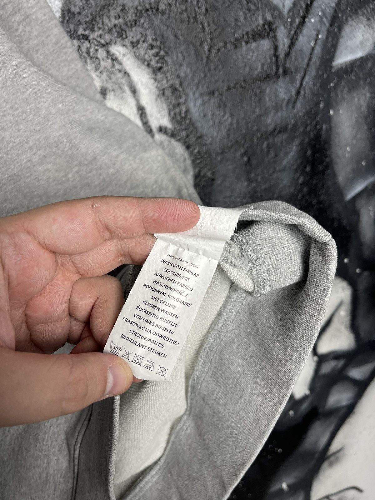 Douglas Hayward Douglas Hayward Mayfair London Grey Hoodie Men’s Size L Size US L / EU 52-54 / 3 - 9 Thumbnail