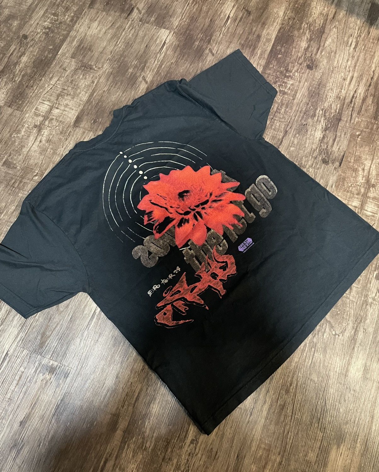 Travis Scott travis scott utopia echoes circus maximus tee Size US XXL / EU 58 / 5 - 2 Thumbnail