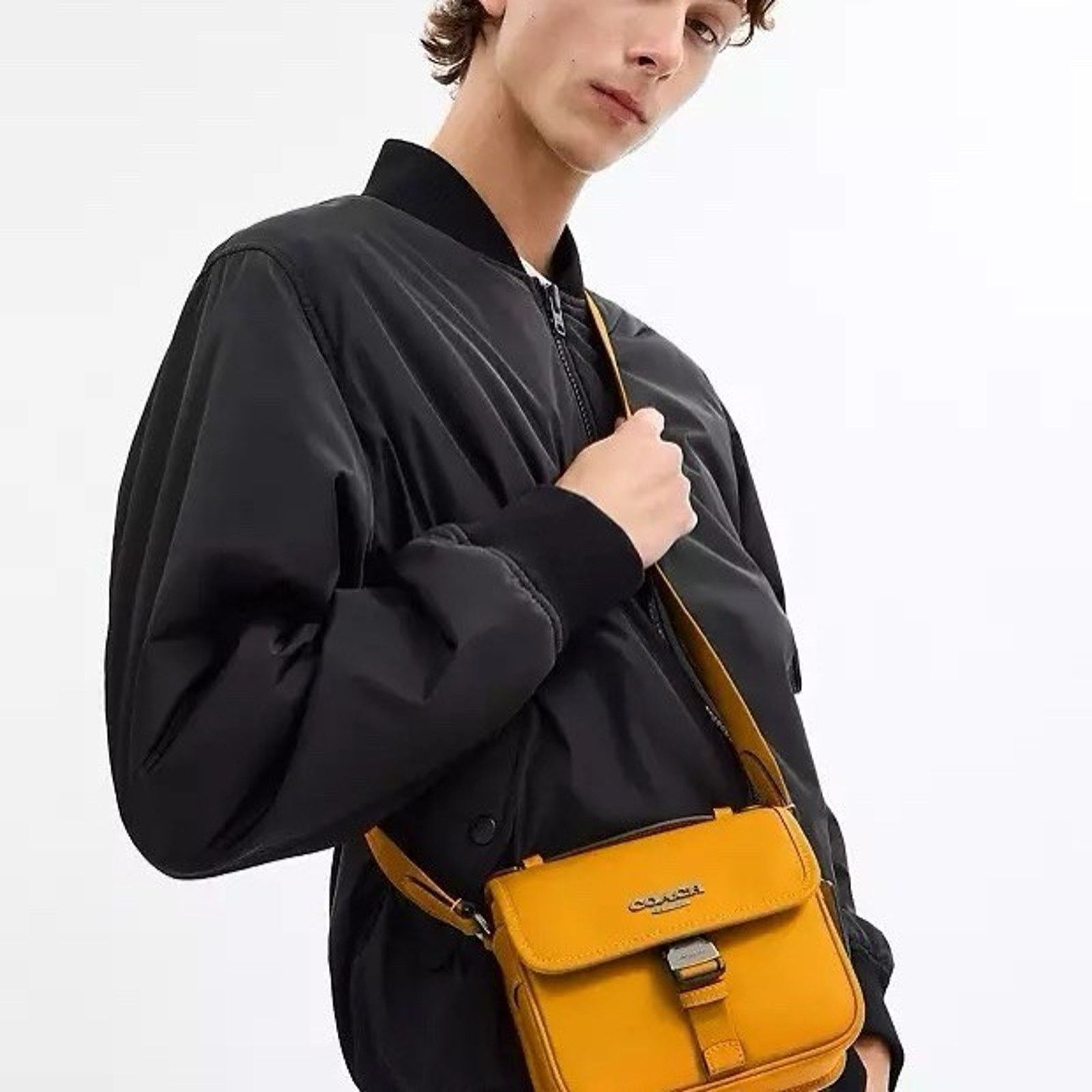 Coach NWT COACH Racer Crossbody Bag Buttercup Leather CBH56 Size ONE SIZE - 6 Thumbnail