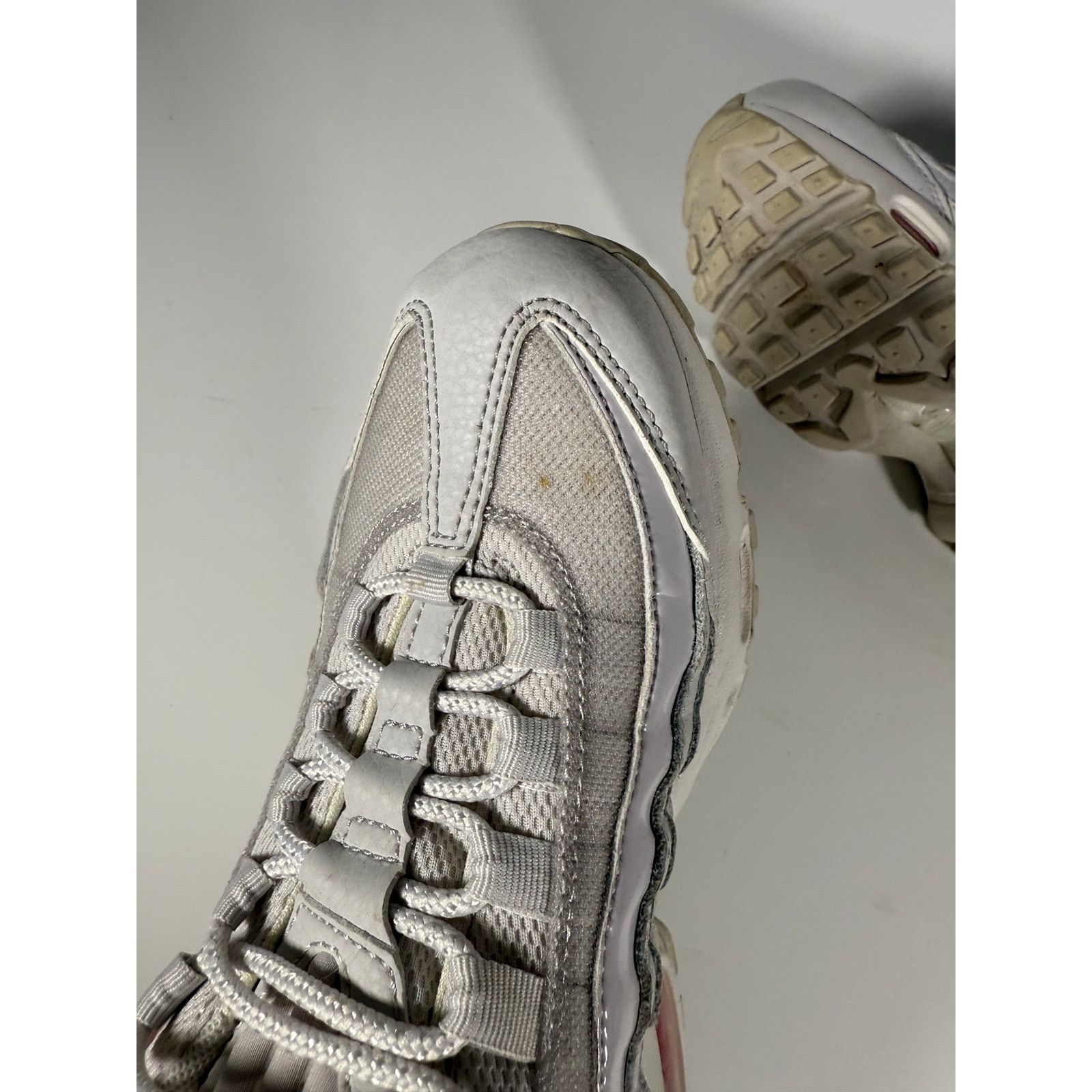 Nike Nike Air Max 95 White Pink Women’s Size 6.5 Running Shoes Size US 6.5 / IT 36.5 - 7 Thumbnail
