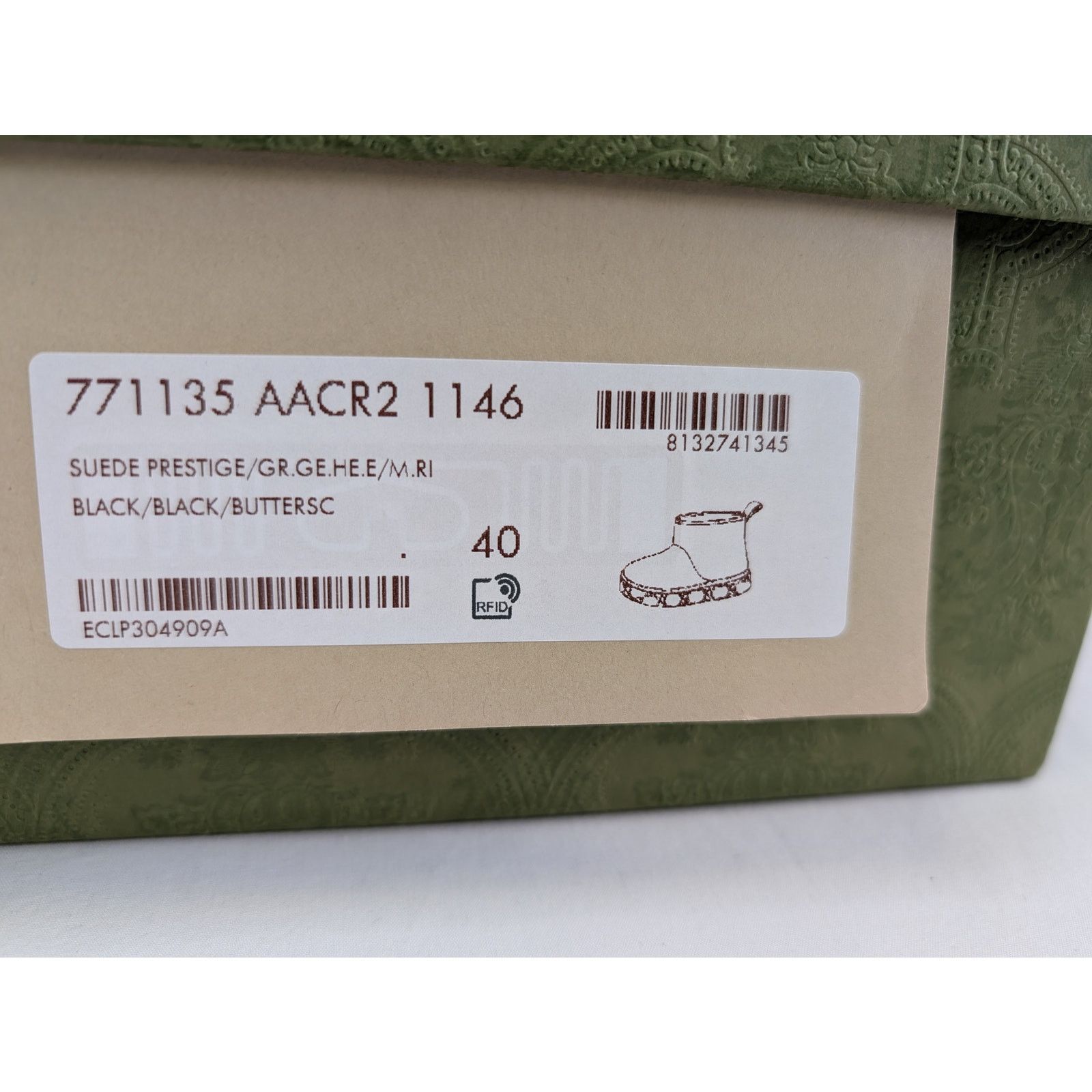 Gucci o1rshd1 Ankle Suede Boots in black with wool lining Size US 10 / IT 40 - 18 Thumbnail