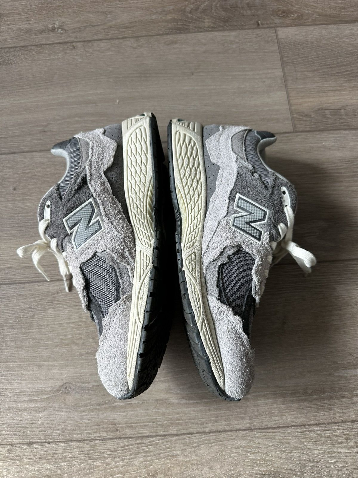 New Balance New Balance 2002R Protection Pack Rain Cloud Size US 10.5 / EU 43-44 - 16 Thumbnail