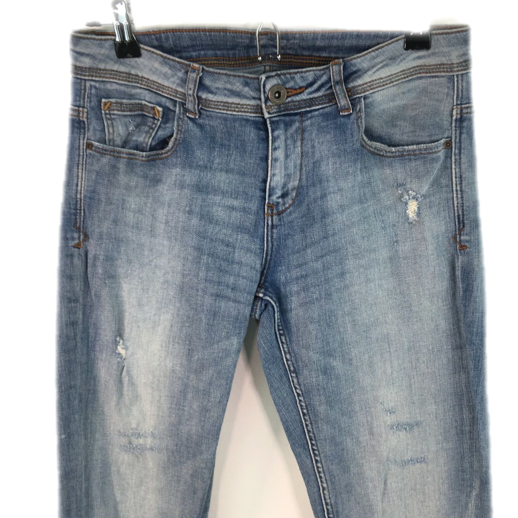 Zara ZARA Jeans Distressed Tapered Women 6 Blue Denim Regular 25in Inseam Raw Hem 5-Pocket Casual Vintage: No Mens Womens Girls? Wait. Size 28" / US 6 / IT 42 - 3 Thumbnail