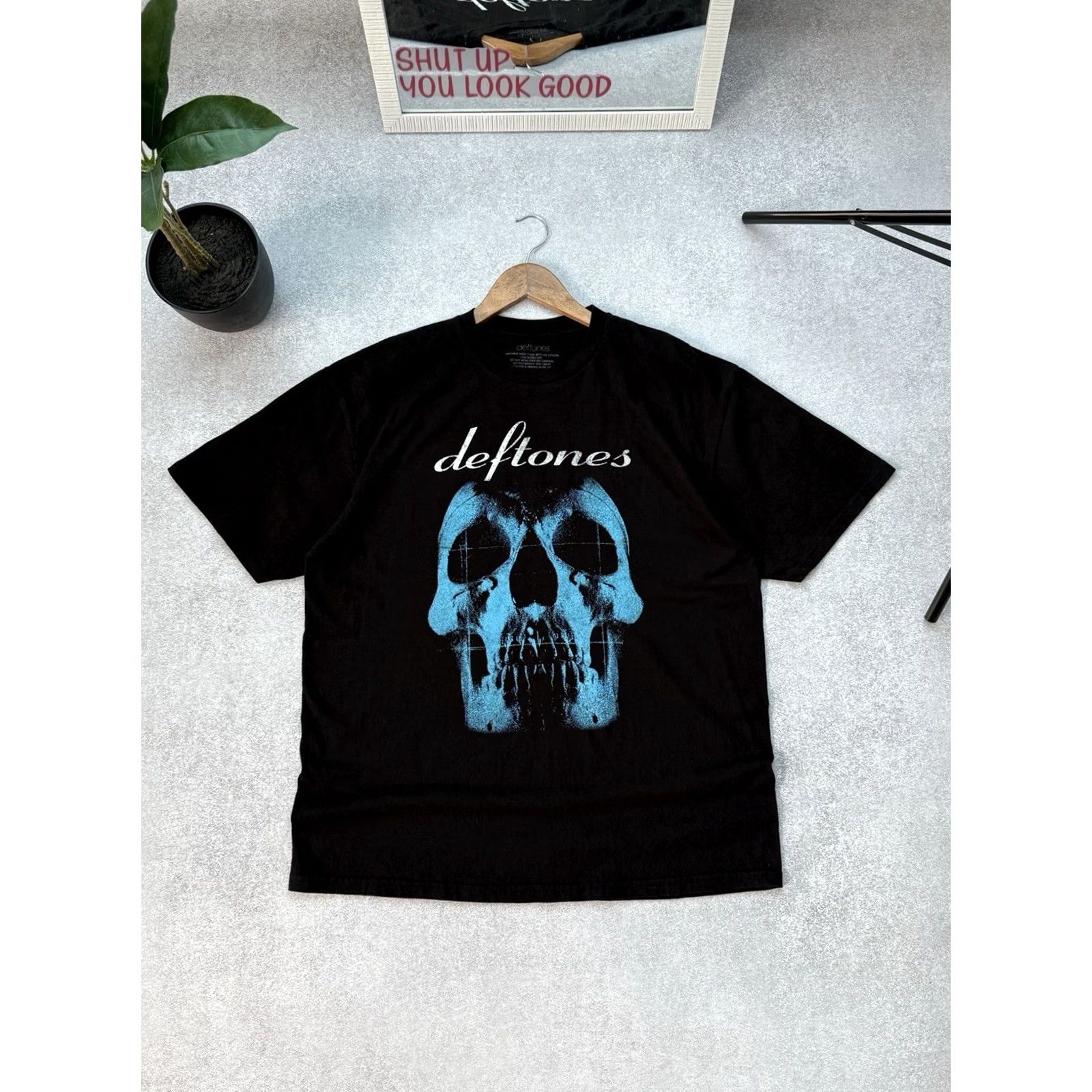 Scully VINTAGE Deftones T-Shirt Graphic Print Logo Short Sleeve Black XL Unisex Adults Crew Neck Band 90s Rock T-Shirt Size US XL / EU 56 / 4 - 2 Thumbnail