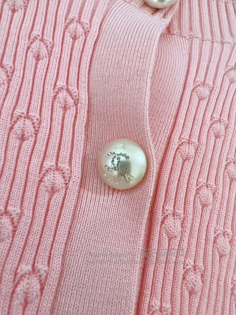 Chanel Chanel Cruise ship series pink knitted cardigan coat Size XXS / US 00 / IT 34 - 5 Thumbnail