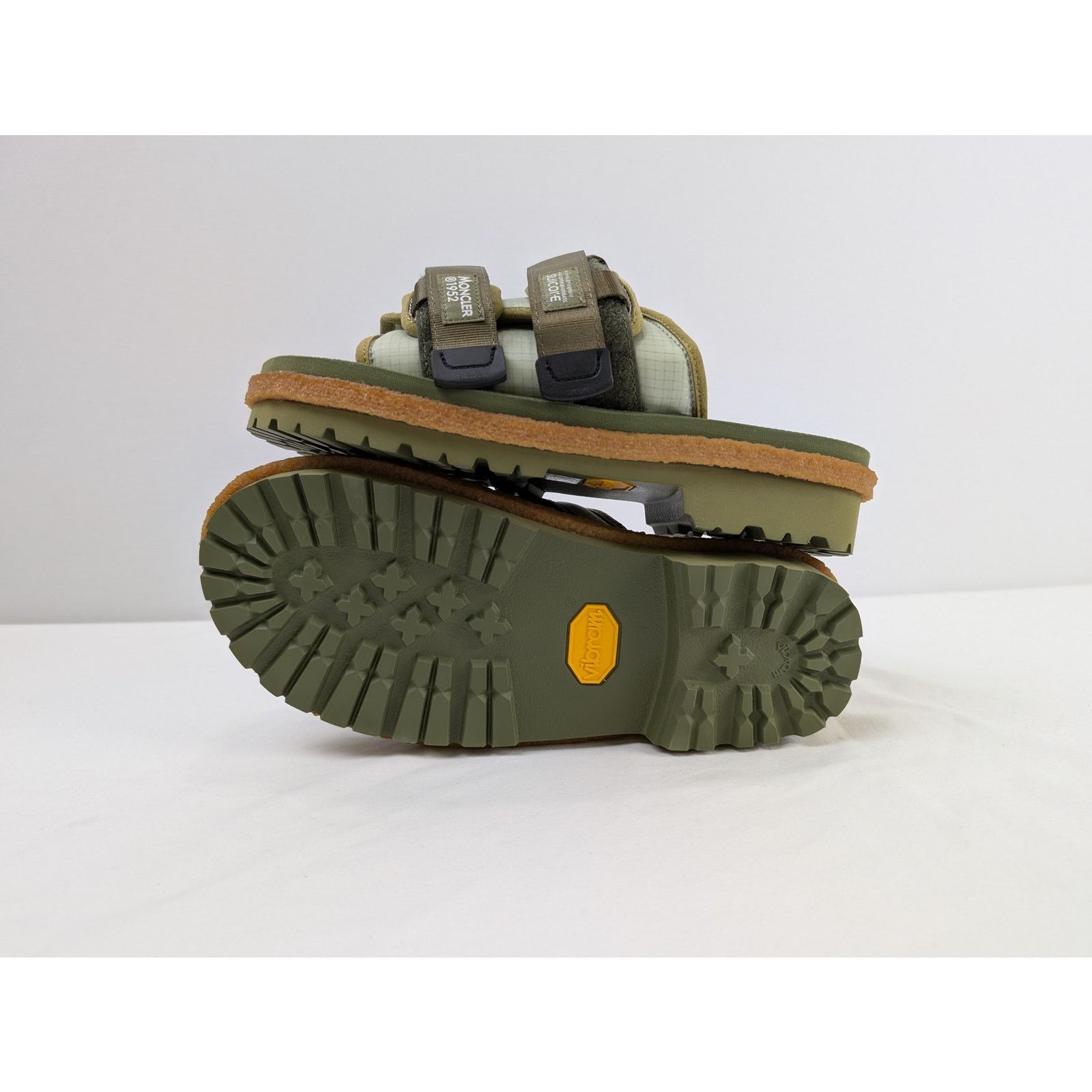 Moncler × Suicoke o1rshd1 Q:2 / Slide Slippers in Green Size US 8 / EU 41 - 15 Thumbnail