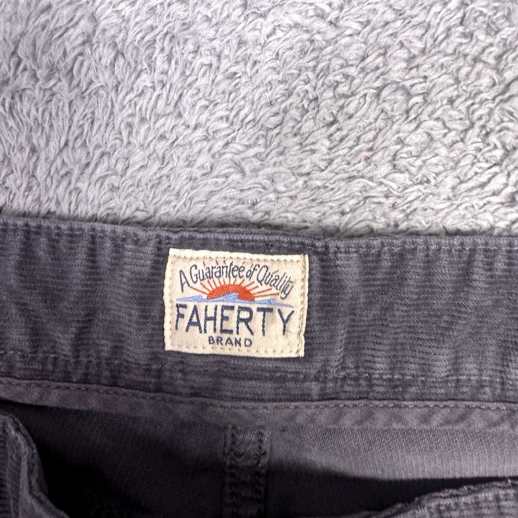 Faherty Faherty Pants Mens 34x32 Corduroy 5 Pocket Casual Stretch Classic Fit Trouser Corduroy Chino Solid Gray Cotton Spandex 5-Pocket Faherty Mens尺 Size US 34 / EU 50 - 4 Thumbnail