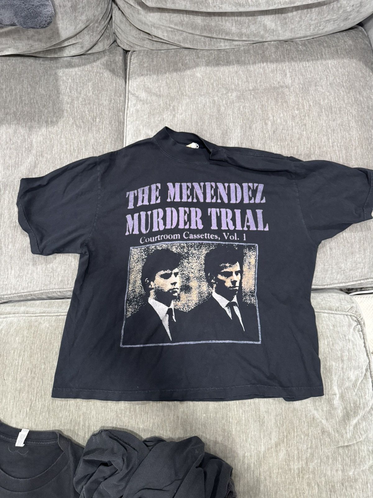 Vintage Vintage “Menendez Murder Trial” shirt Size US L / EU 52-54 / 3 - 1 Thumbnail
