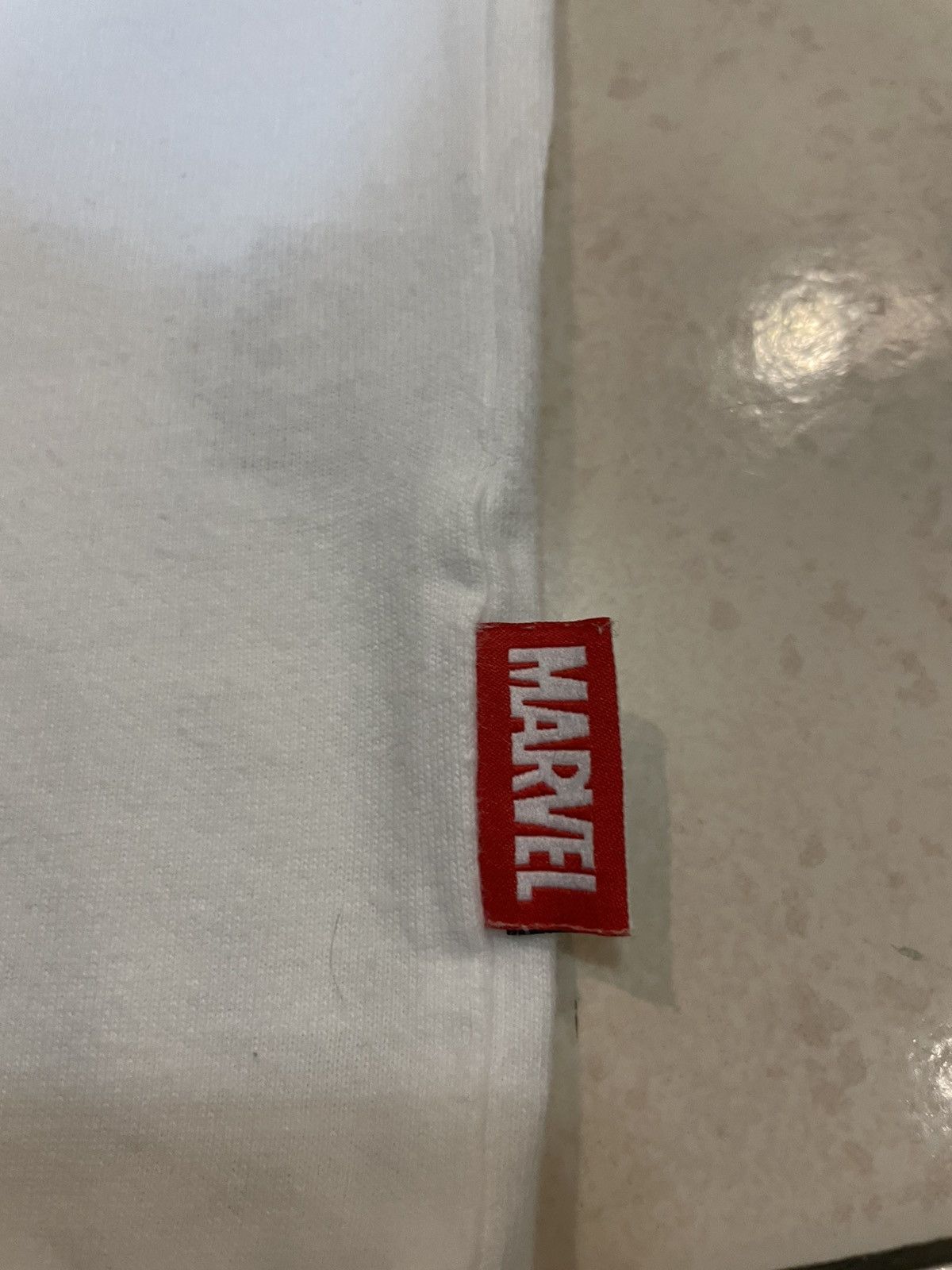Uniqlo Uniqlo X Marvel X Jason Polan Size US S / EU 44-46 / 1 - 6 Thumbnail