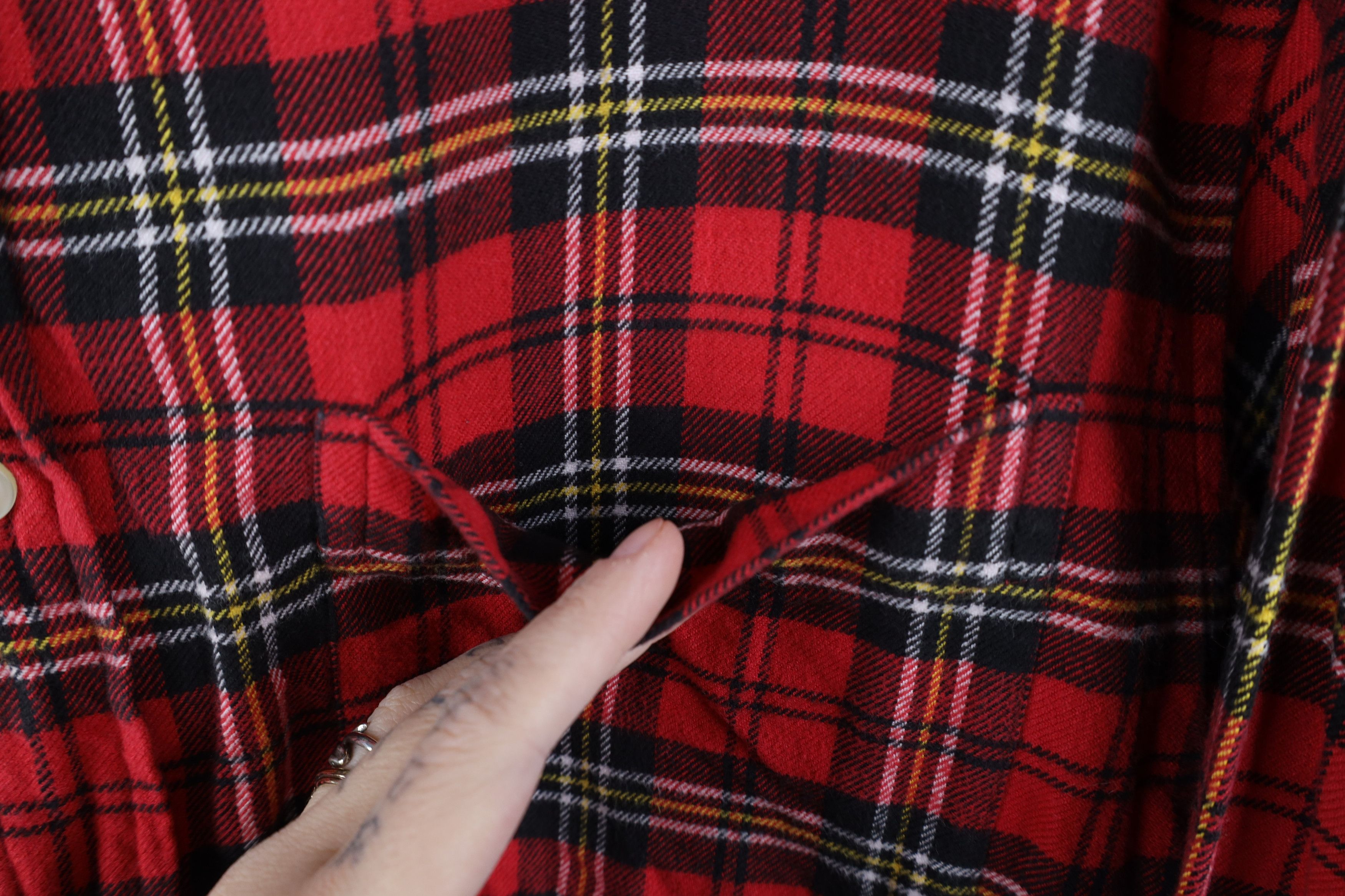 Gap Vintage 90s Gap Flannel Collared Button Down Shirt Red Plaid Size US M / EU 48-50 / 2 - 5 Thumbnail
