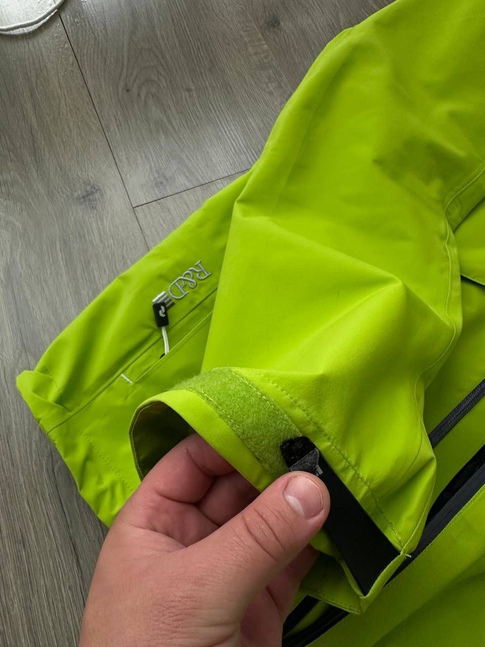 Peak Performance × Vintage Vintage Peak Performance Green Outdoor Style Heli Alp Jacket Size US L / EU 52-54 / 3 - 21 Thumbnail
