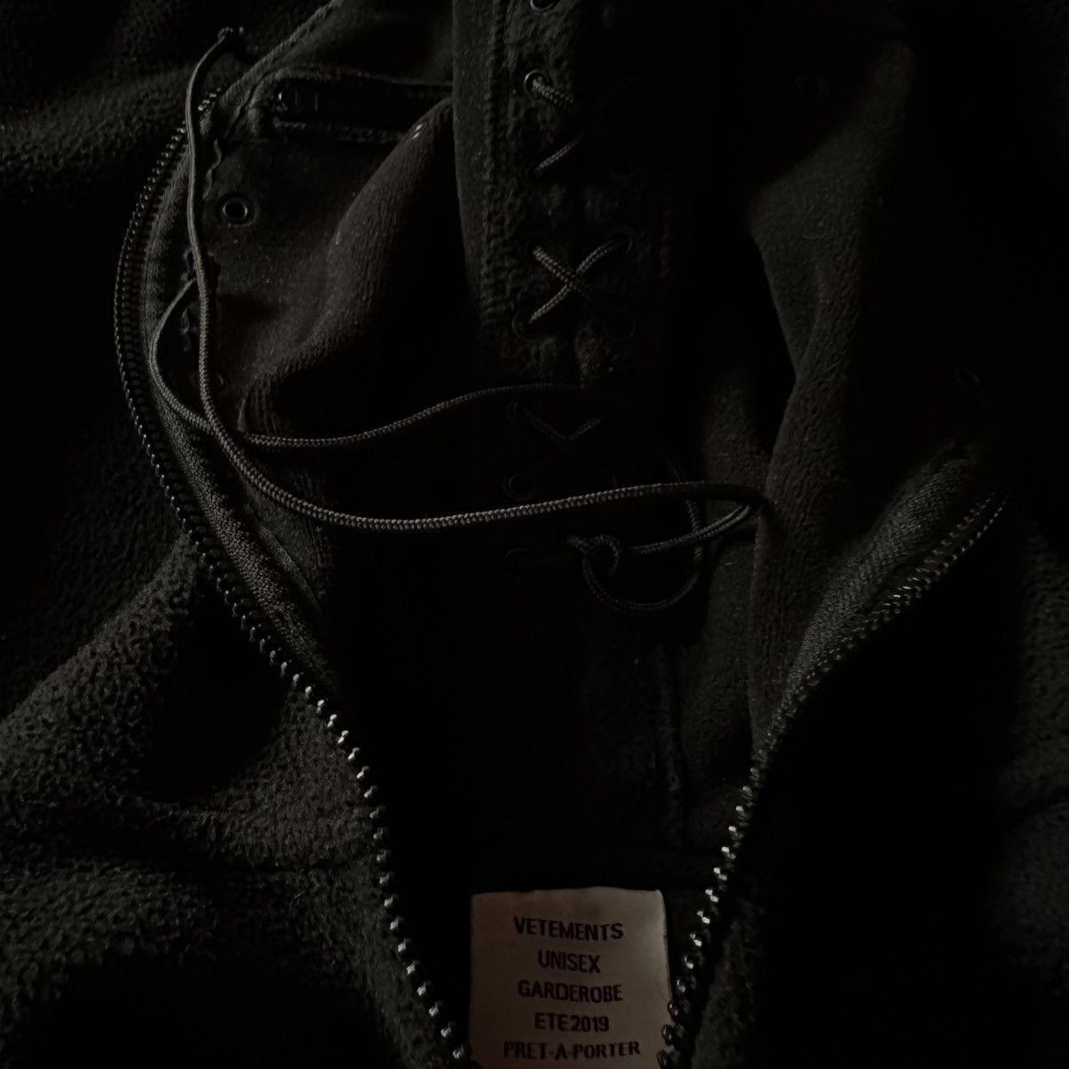 Vetements Vetements Gimp Bullet Fleece Zip Up hoodie SS18 Size US L / EU 52-54 / 3 - 8 Thumbnail