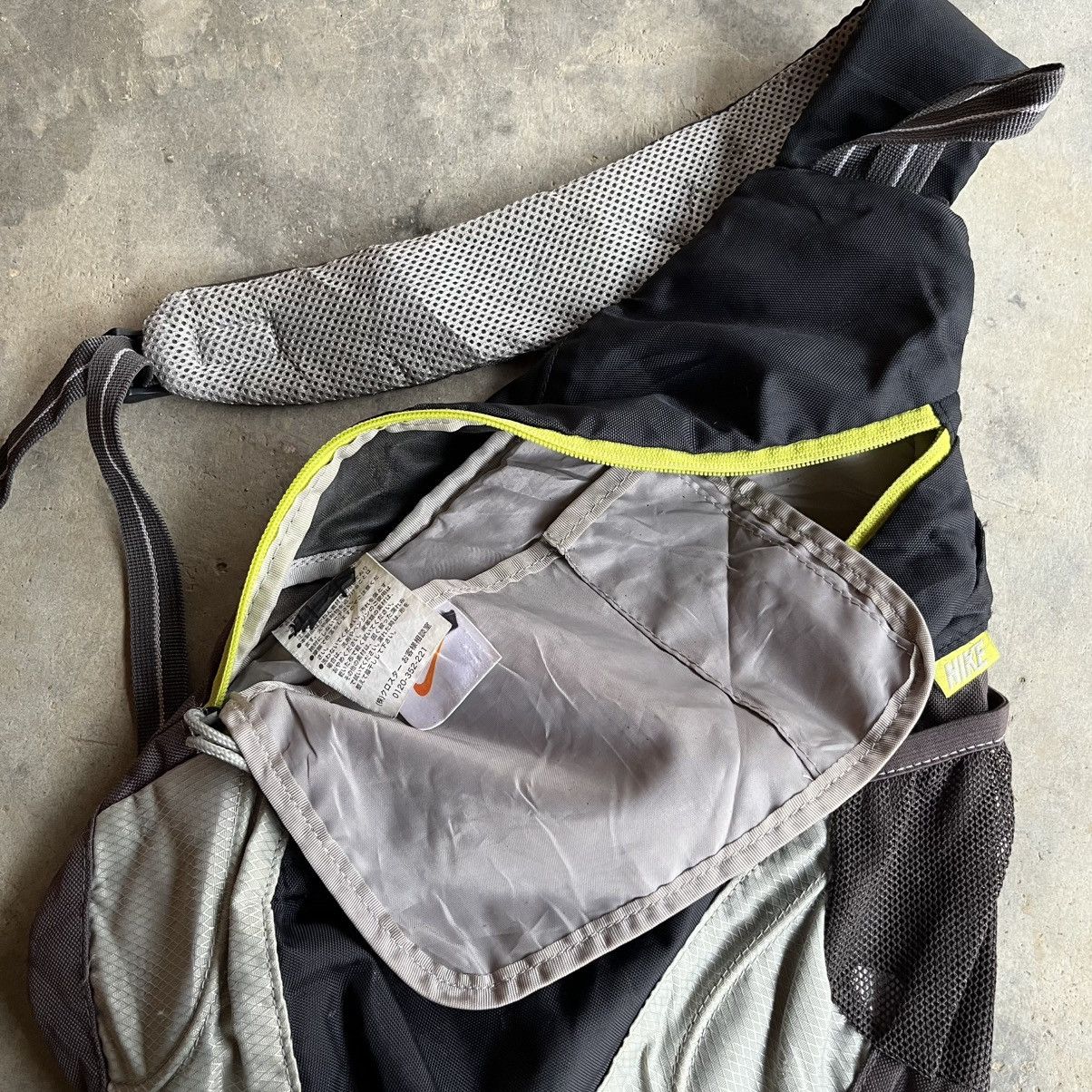 Nike × Oakley Vintage 90s Nike sling bag Size ONE SIZE - 5 Thumbnail