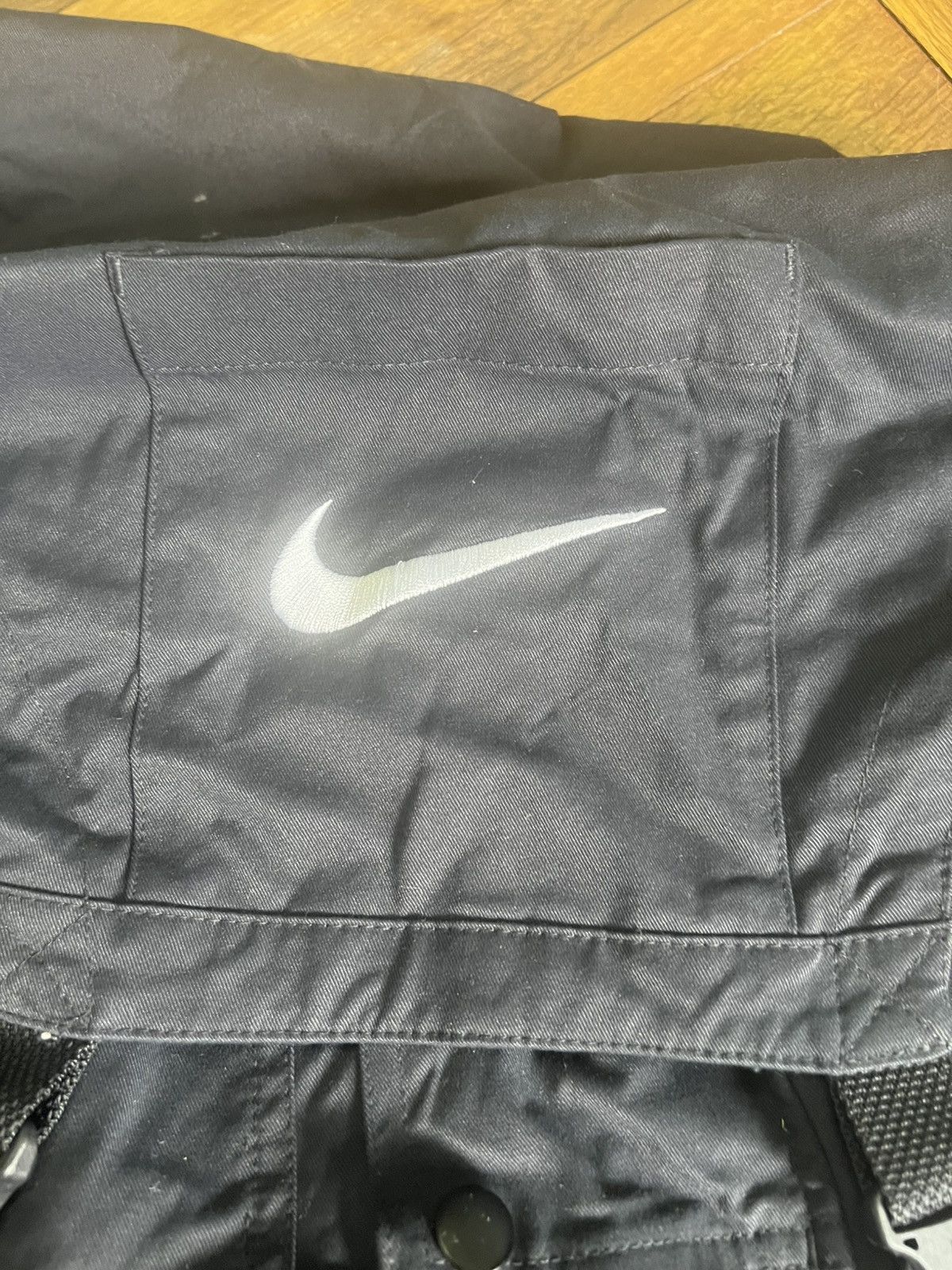 Nike Nike Sportswear Swoosh Overalls Black Cargo Bibs Men’s Small Size US 32 / EU 48 - 6 Thumbnail