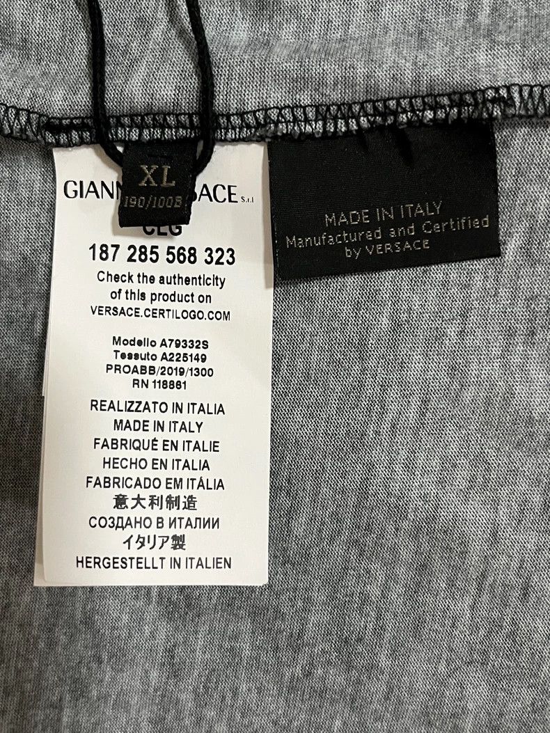 Versace Versace Printed T-shirts Size US XL / EU 56 / 4 - 9 Thumbnail