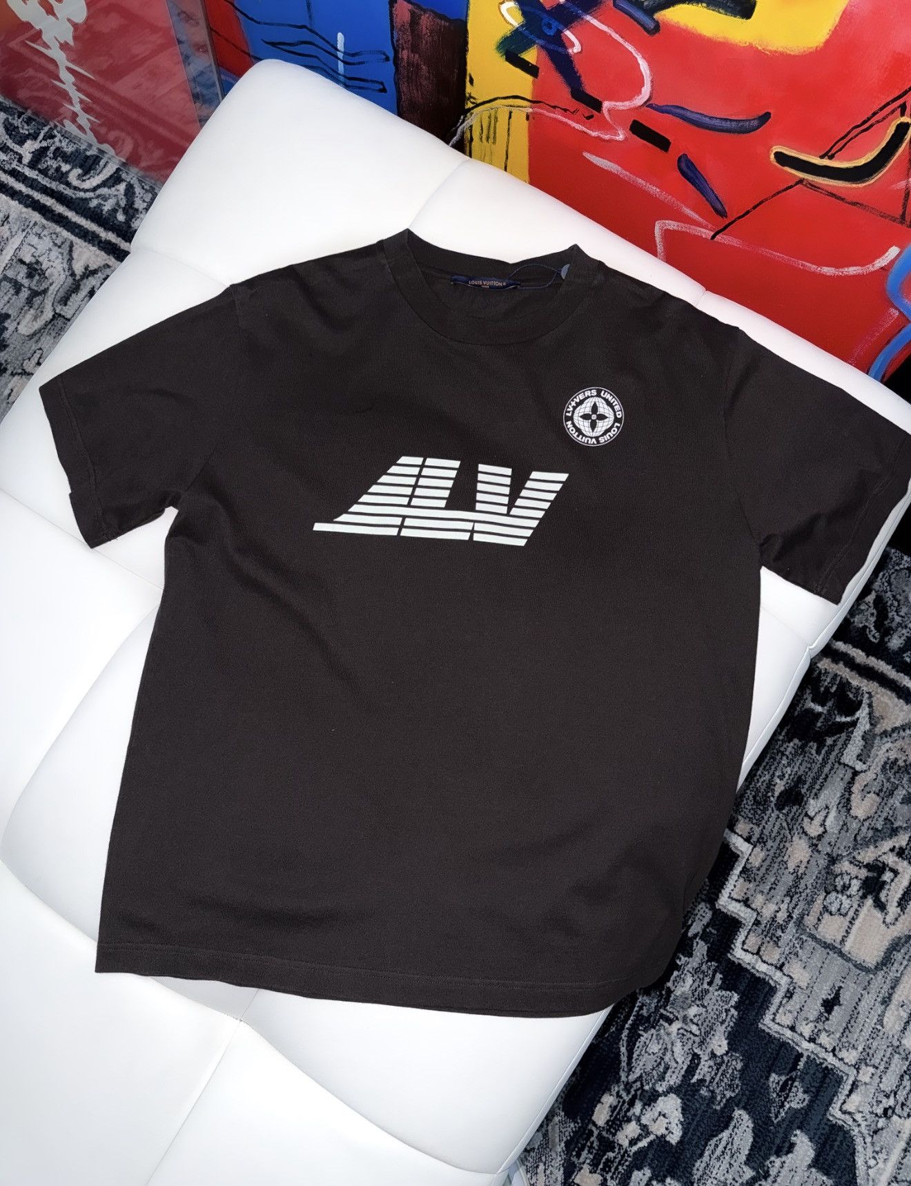 Louis Vuitton Louis Vuitton logo t shirt Size US L / EU 52-54 / 3 - 1 Thumbnail