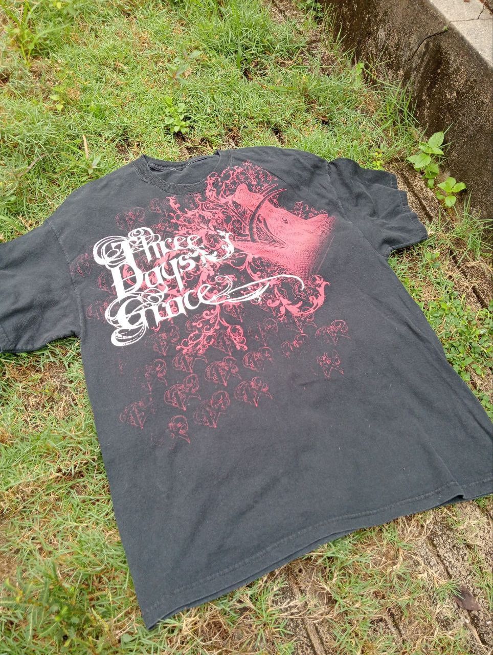 Band Tees Vintage Three Days Grace Rock Band T-shirt Size US XL / EU 56 / 4 - 3 Thumbnail