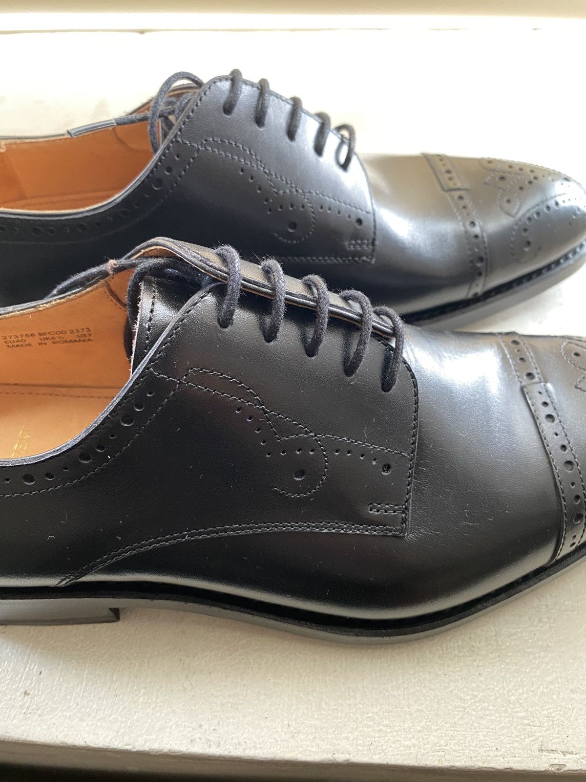 Yves Saint Laurent YSL Brogues Size US 7 / EU 40 - 3 Thumbnail