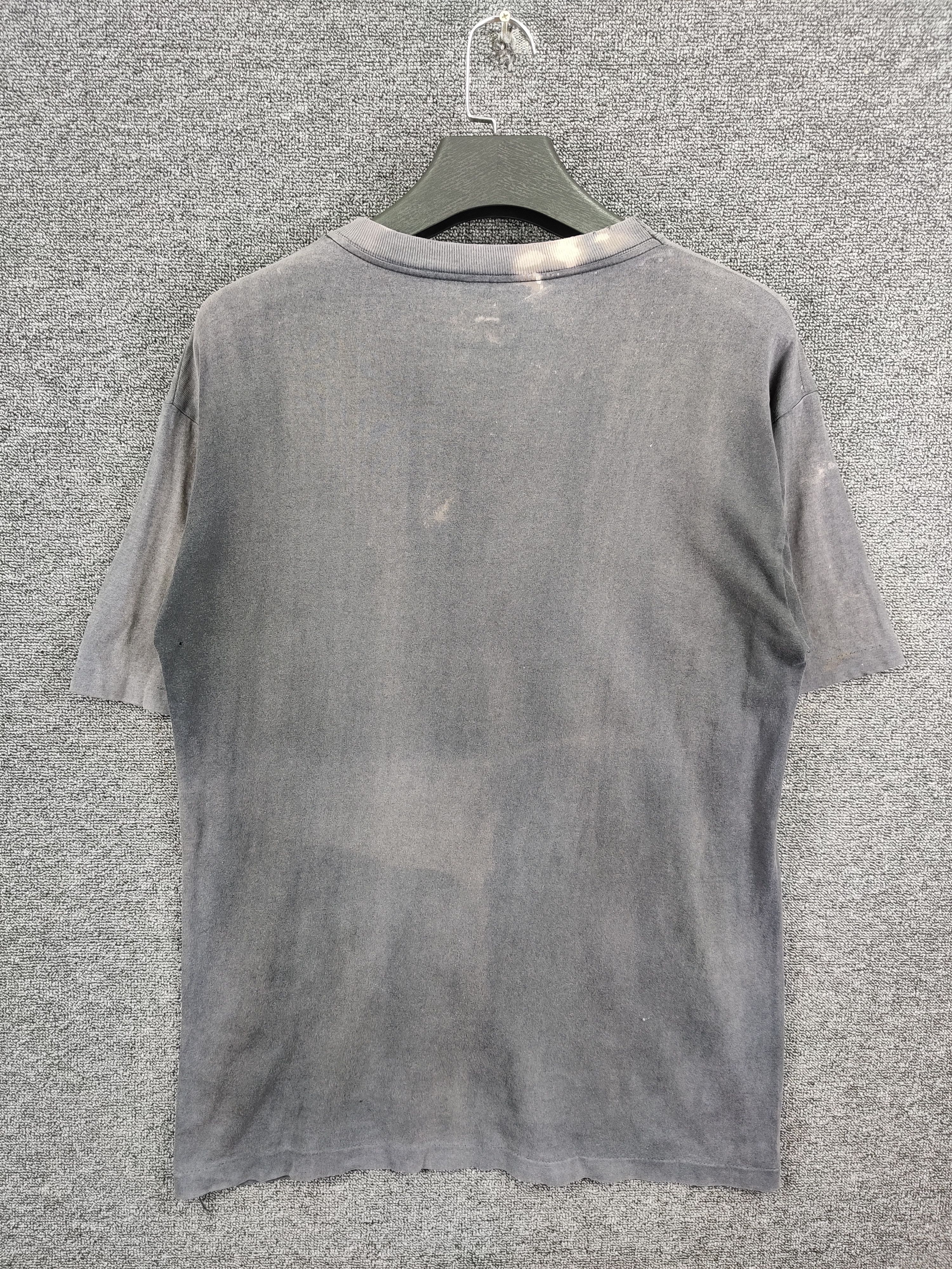 Vintage Vintage Thrashed 90s New World Order NWO Distressed Tshirt Size US L / EU 52-54 / 3 - 5 Thumbnail