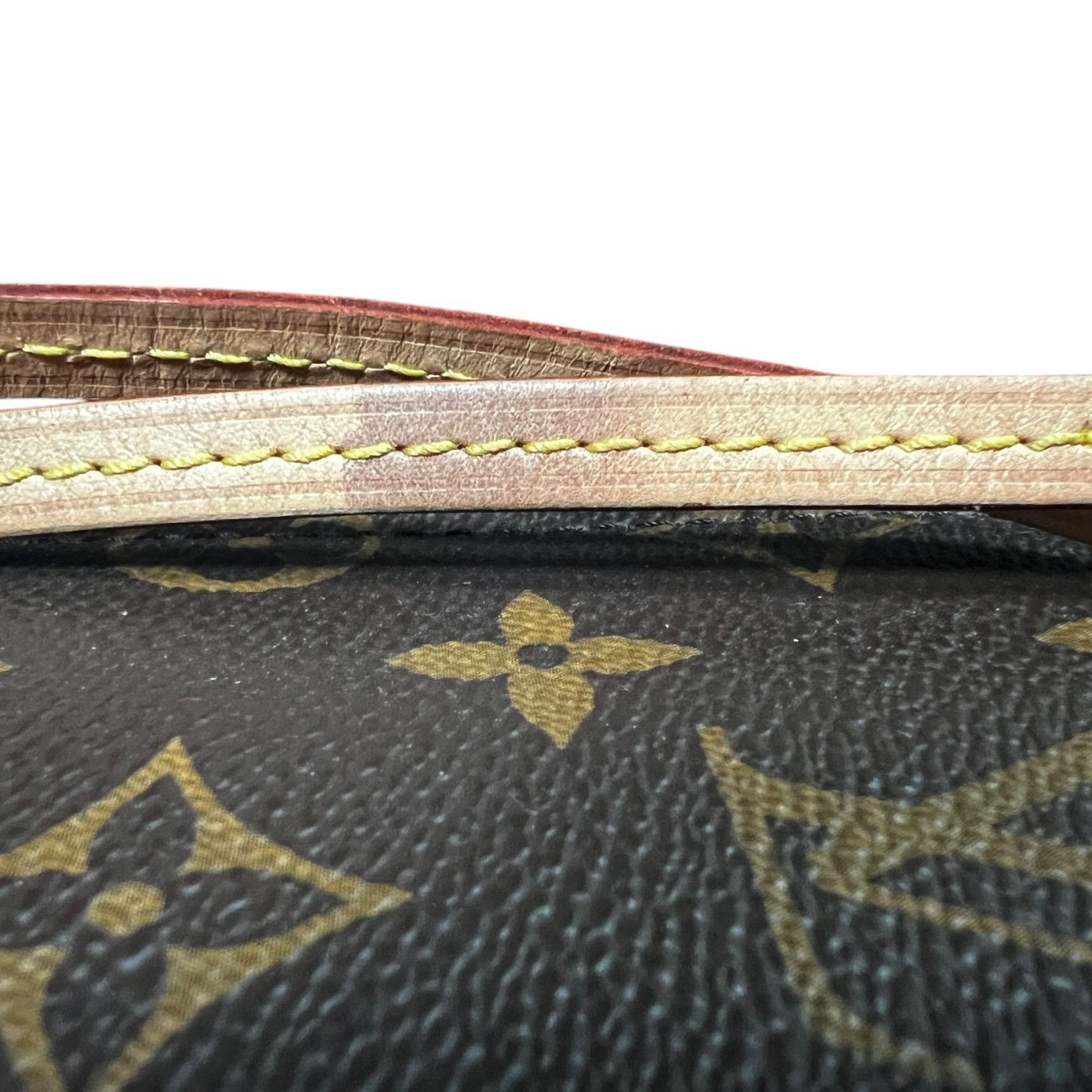 Louis Vuitton Louis Vuitton Wristlet Neverfull Pouchette $1550 Retail Size ONE SIZE - 8 Thumbnail