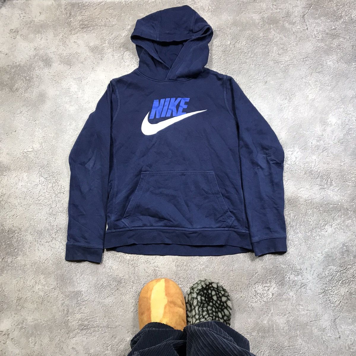 Vintage Vintage Nike Swoosh Hoodie 90s Y2K Streetwear Navy Graphic M Size US M / EU 48-50 / 2 - 1 Thumbnail