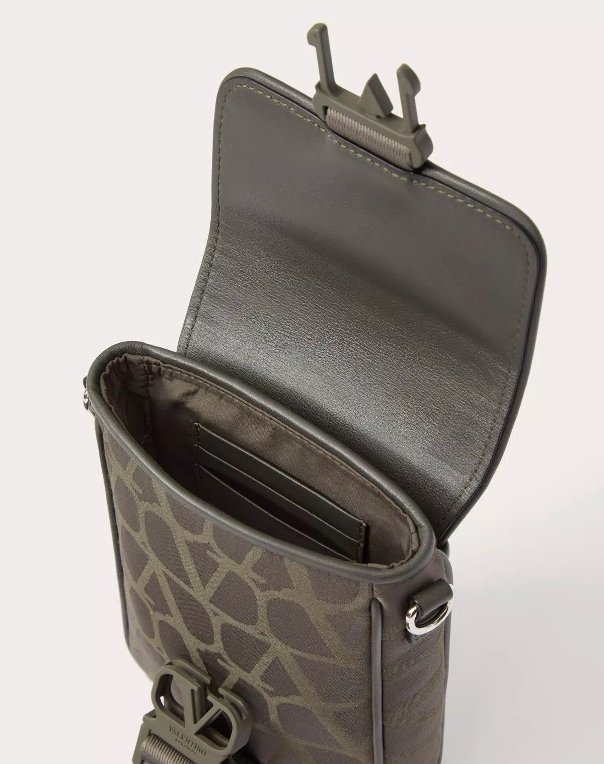 Valentino oc11z0725 Size:OS/ Iconographe Shoulder Bag in Army Green Size ONE SIZE - 4 Thumbnail