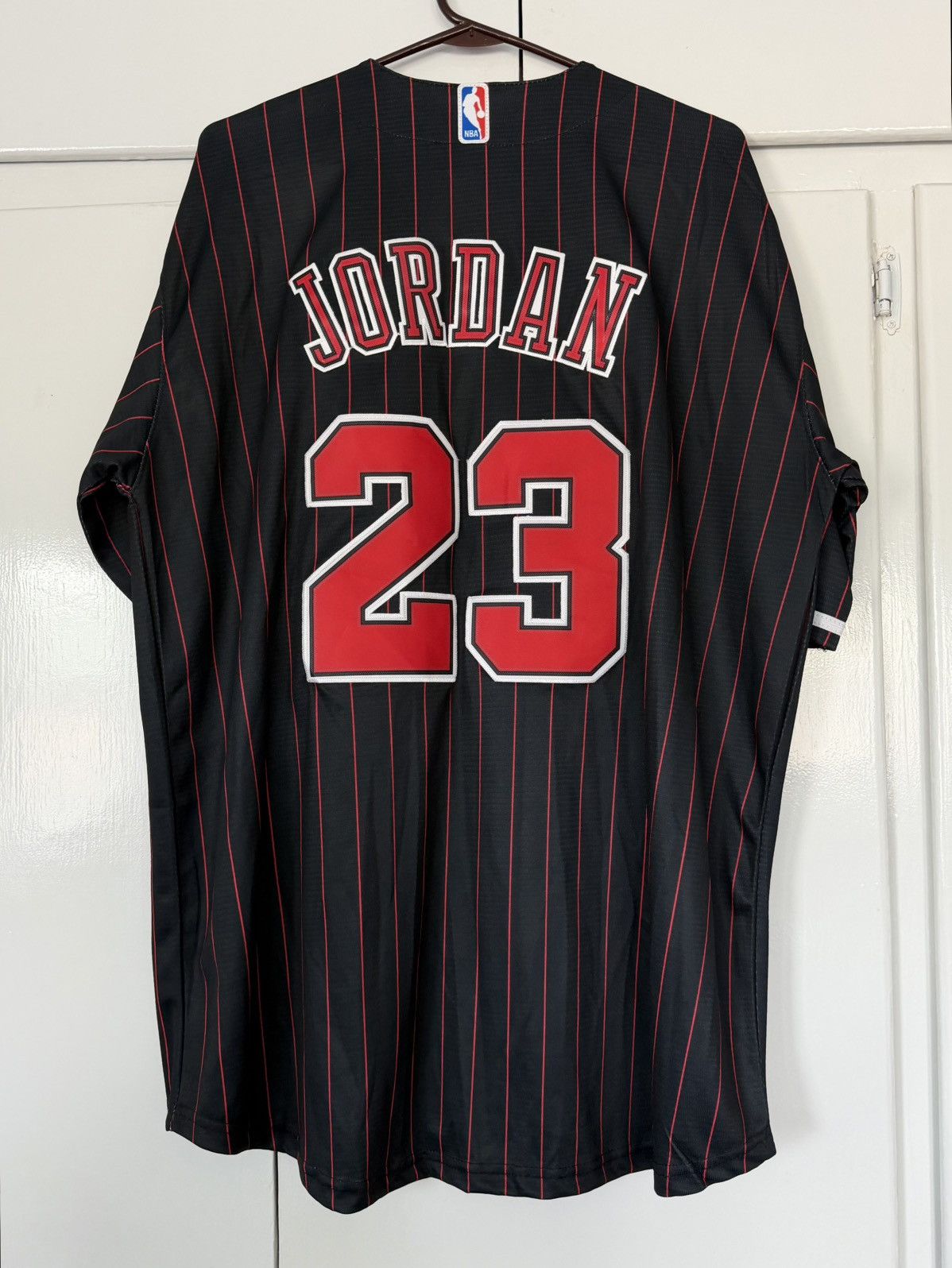 Nike NIKE CHICAGO BULLS MICHAEL JORDAN 23 BASEBALL JERSEY MLB NBA Size US XL / EU 56 / 4 - 2 Thumbnail