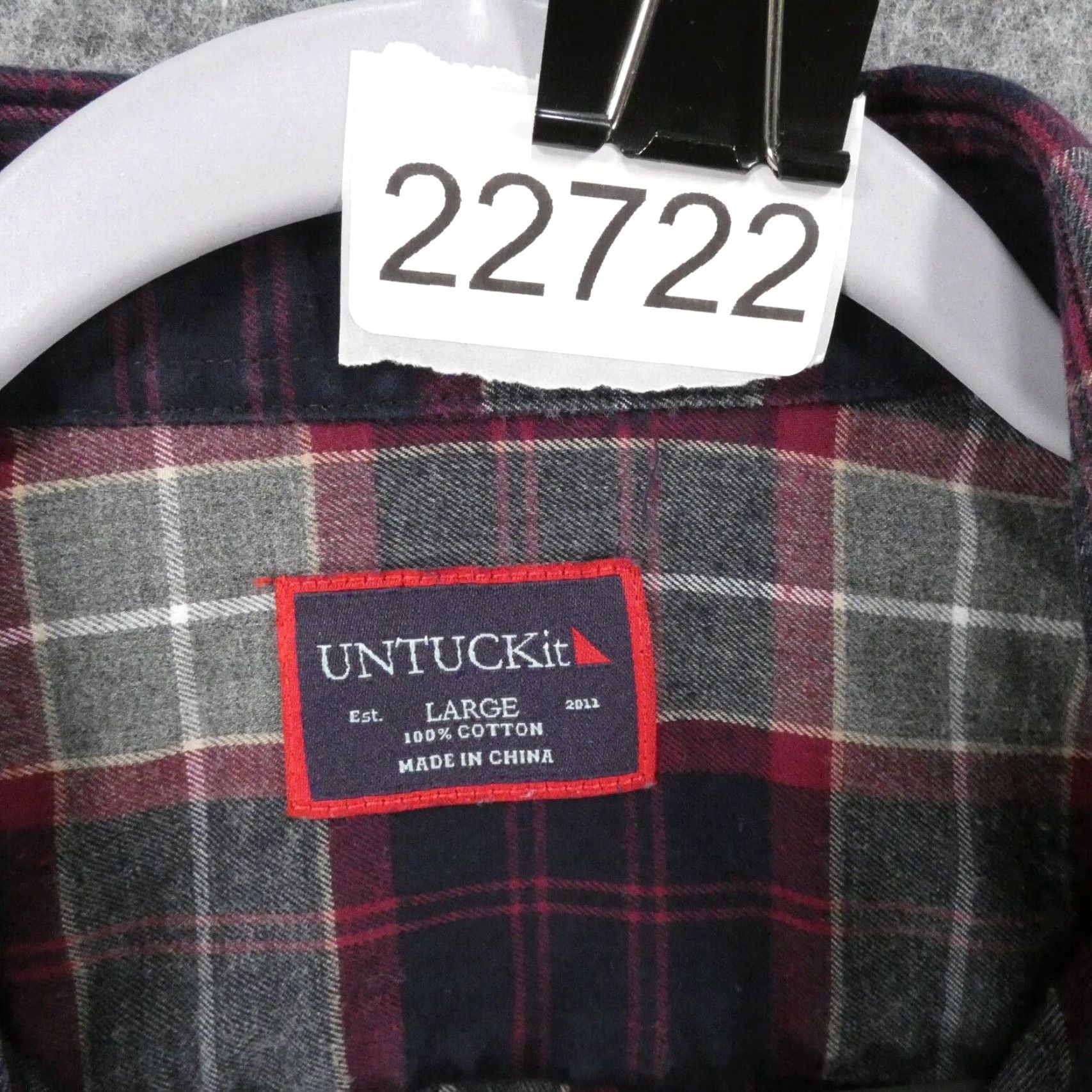 UNTUCKit UNTUCKit Shirt Mens Large Long Sleeve Button Up Navy Gray Red Plaid Size US L / EU 52-54 / 3 - 7 Thumbnail
