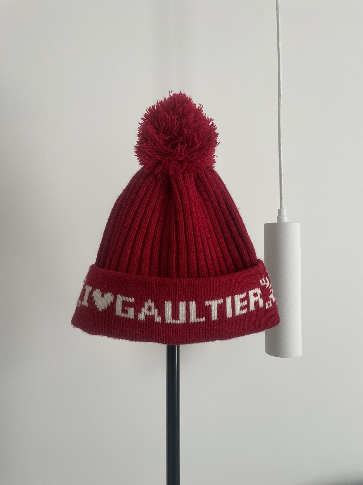 Jean Paul Gaultier Jean Paul Gaultier Red Hat Size ONE SIZE - 1 Thumbnail