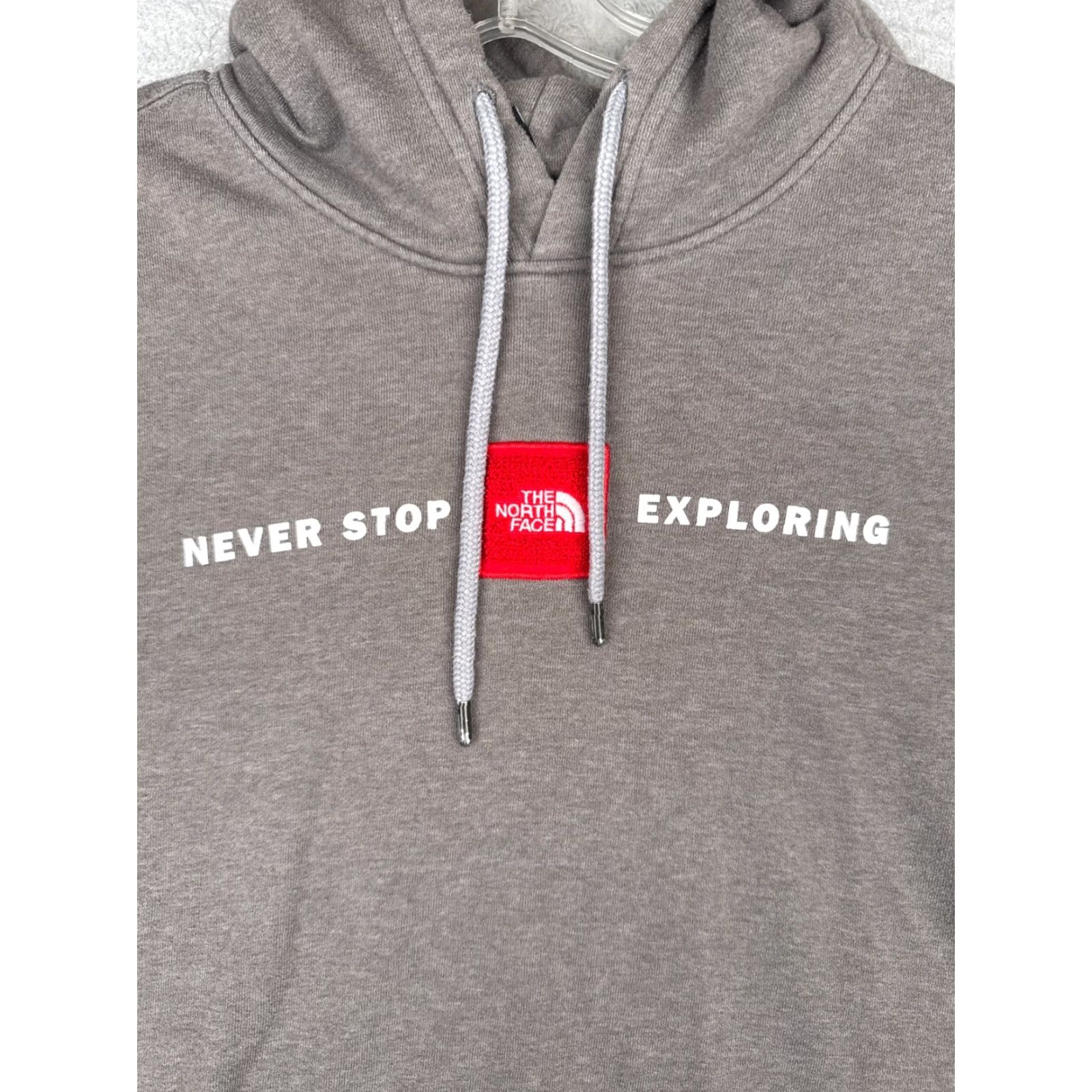 The North Face VINTAGE The North Face Hoodie Shirt Mens Large Gray Pullover Logo Cotton Blend (90s, Outdoor) Mens Size US L / EU 52-54 / 3 - 6 Thumbnail