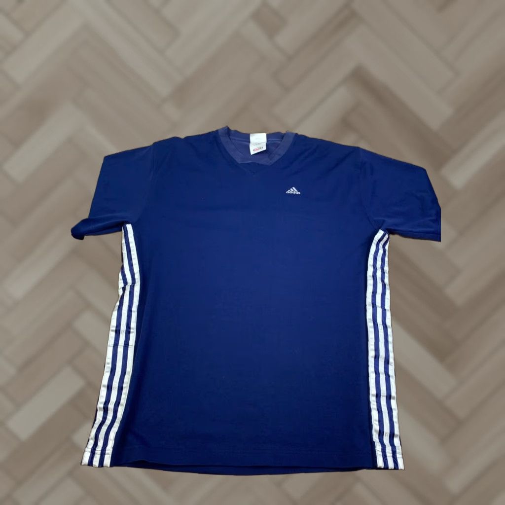 Adidas VINTAGE adidas Soccer Jersey Mens L Blue V Neck 3 Stripes Short Sleeve Pullover Jersey Size US L / EU 52-54 / 3 - 1 Thumbnail