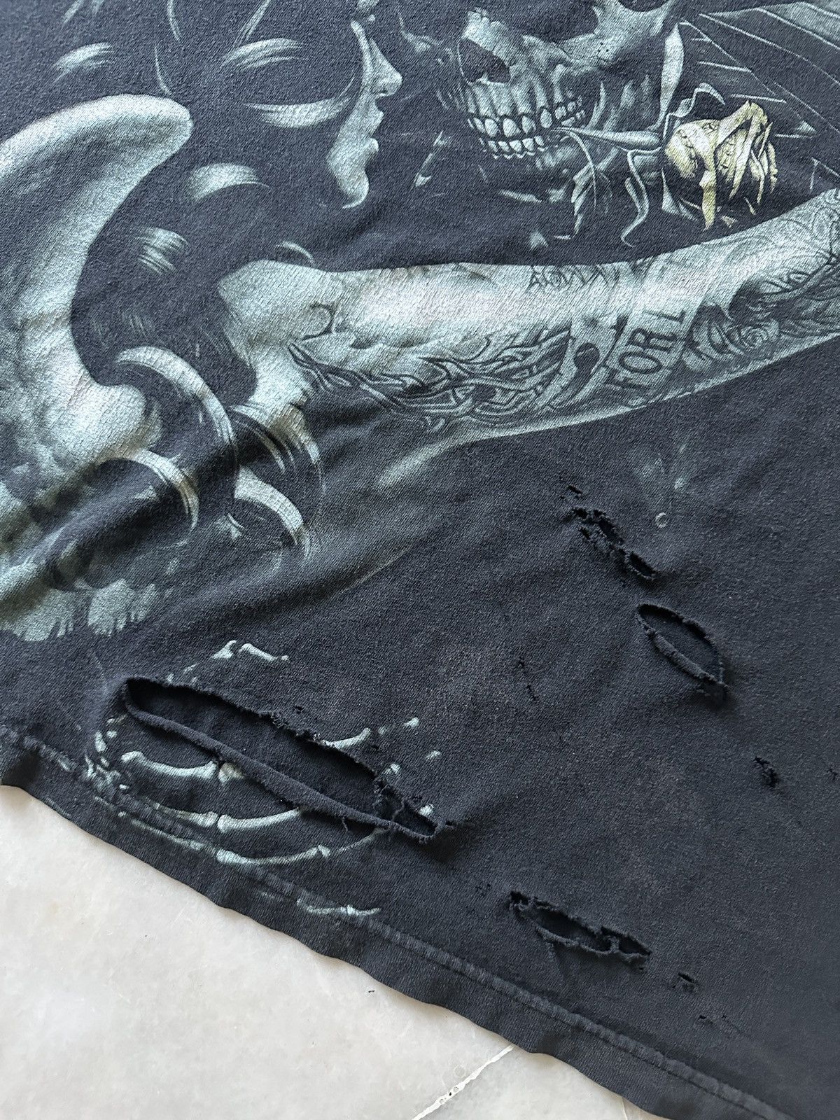 Japanese Brand OG ABEL SKULLS ART THRASHED TOP TANK SHIRT Size US XL / EU 56 / 4 - 3 Thumbnail