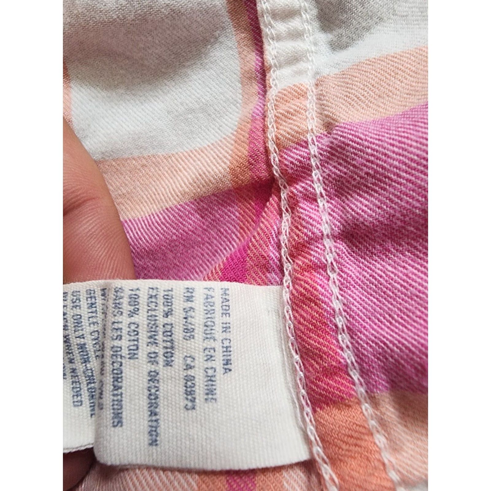 American Eagle Outfitters American Eagle Juniors Pink Plaid Flannel Shirt Long Sleeve Women Size L / US 10 / IT 46 - 5 Thumbnail