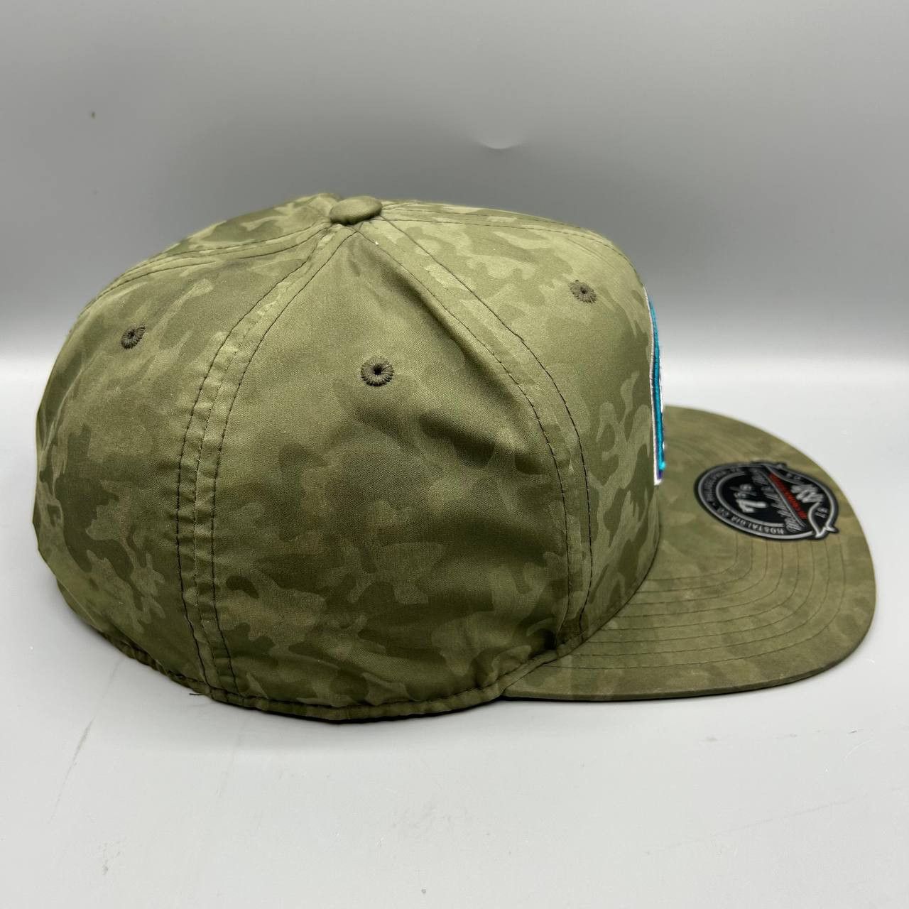 Mitchell & Ness Charlotte Hornets Buzz City Hat Men 7 5/8 Camo Fitted Cap Size ONE SIZE - 4 Thumbnail
