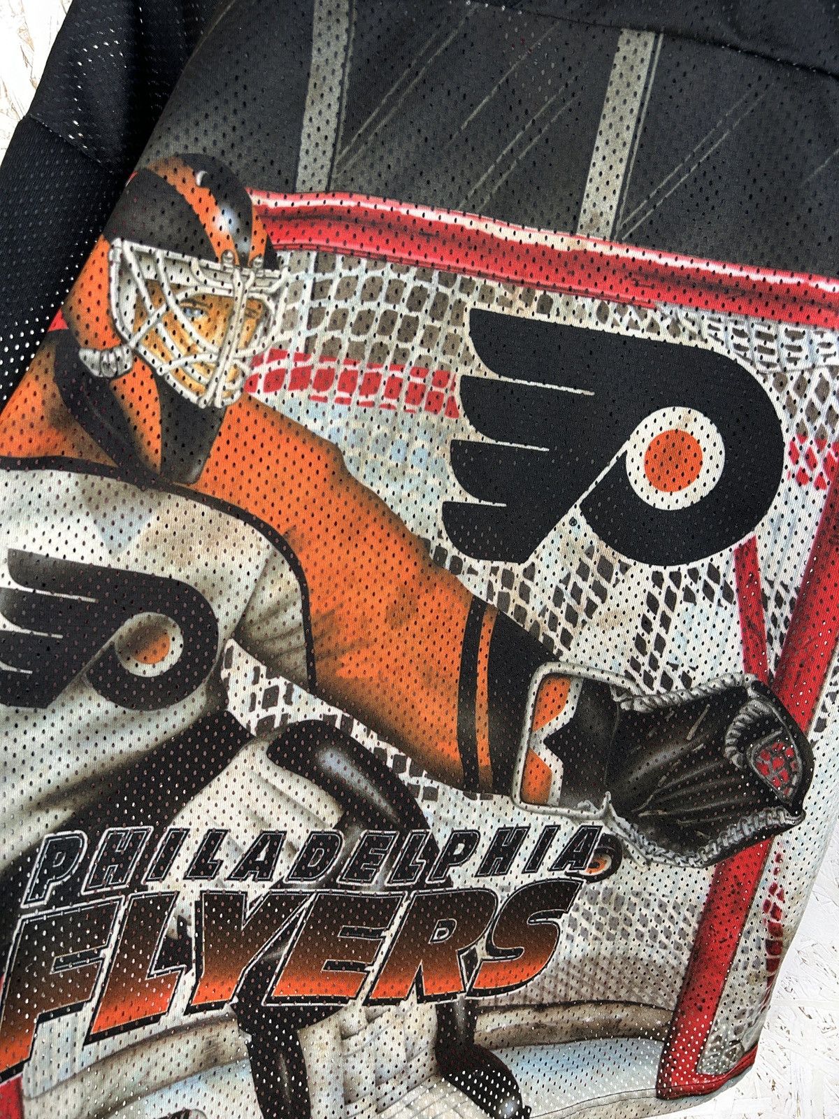 Ccm 90s CCM Philadelphia Flyers AOP NHL Hockey Jersey Size S Size US S / EU 44-46 / 1 - 2 Thumbnail