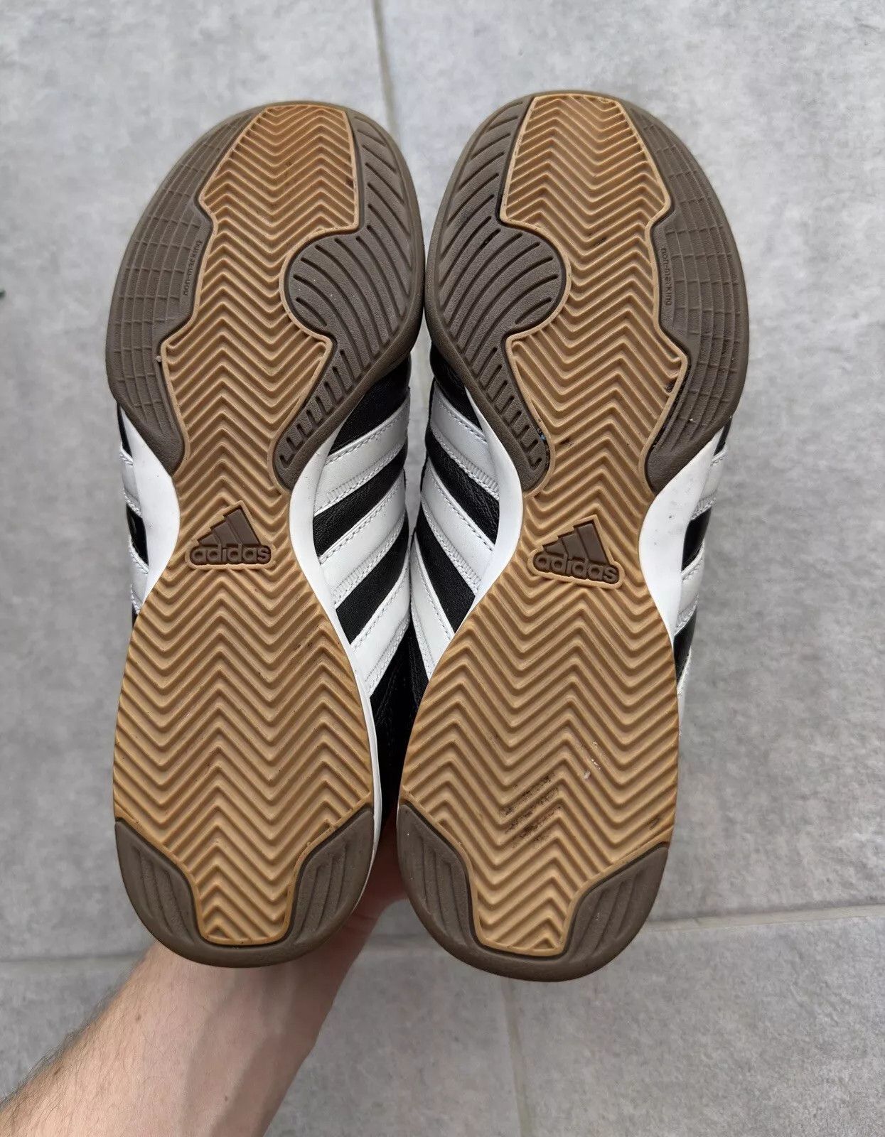 Adidas AdiNova 2009 Black Leather Indoor Soccer Shoes Mens