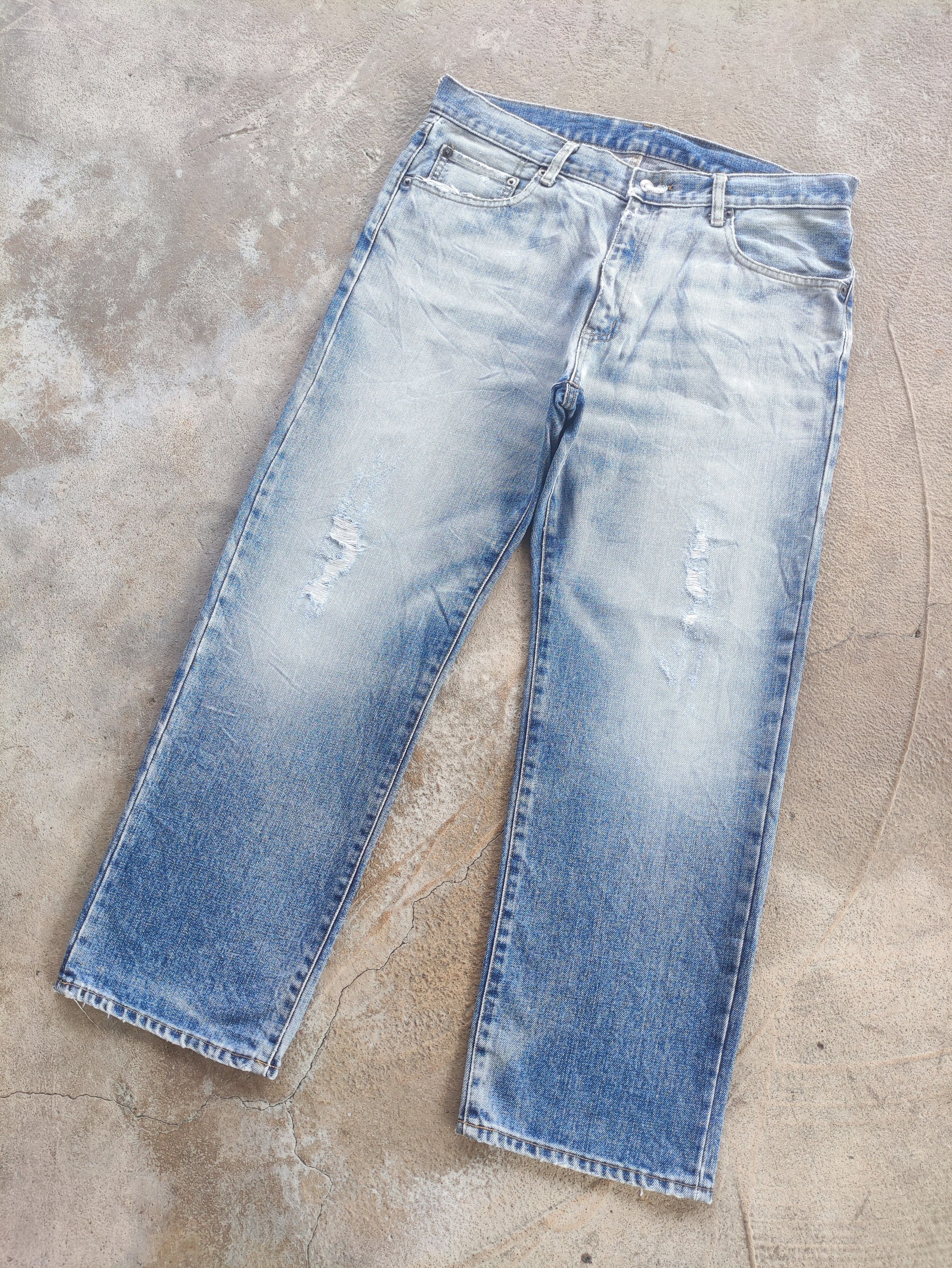 Japanese Brand Vintage Japanese Brand Baggy Denim Distressed Faded Pants Size US 36 / EU 52 - 2 Thumbnail
