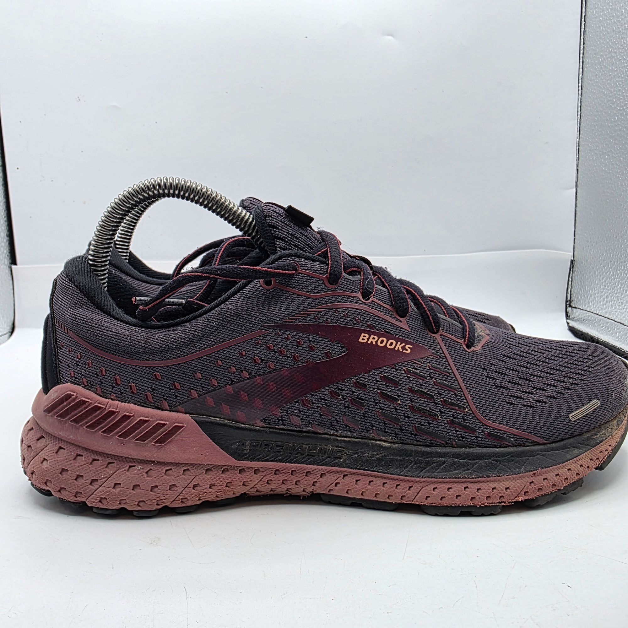 Brooks Brooks Adrenaline 21 Womens Size 8.5 Black Pink Athletic Run Size US 8.5 / IT 38.5 - 12 Thumbnail